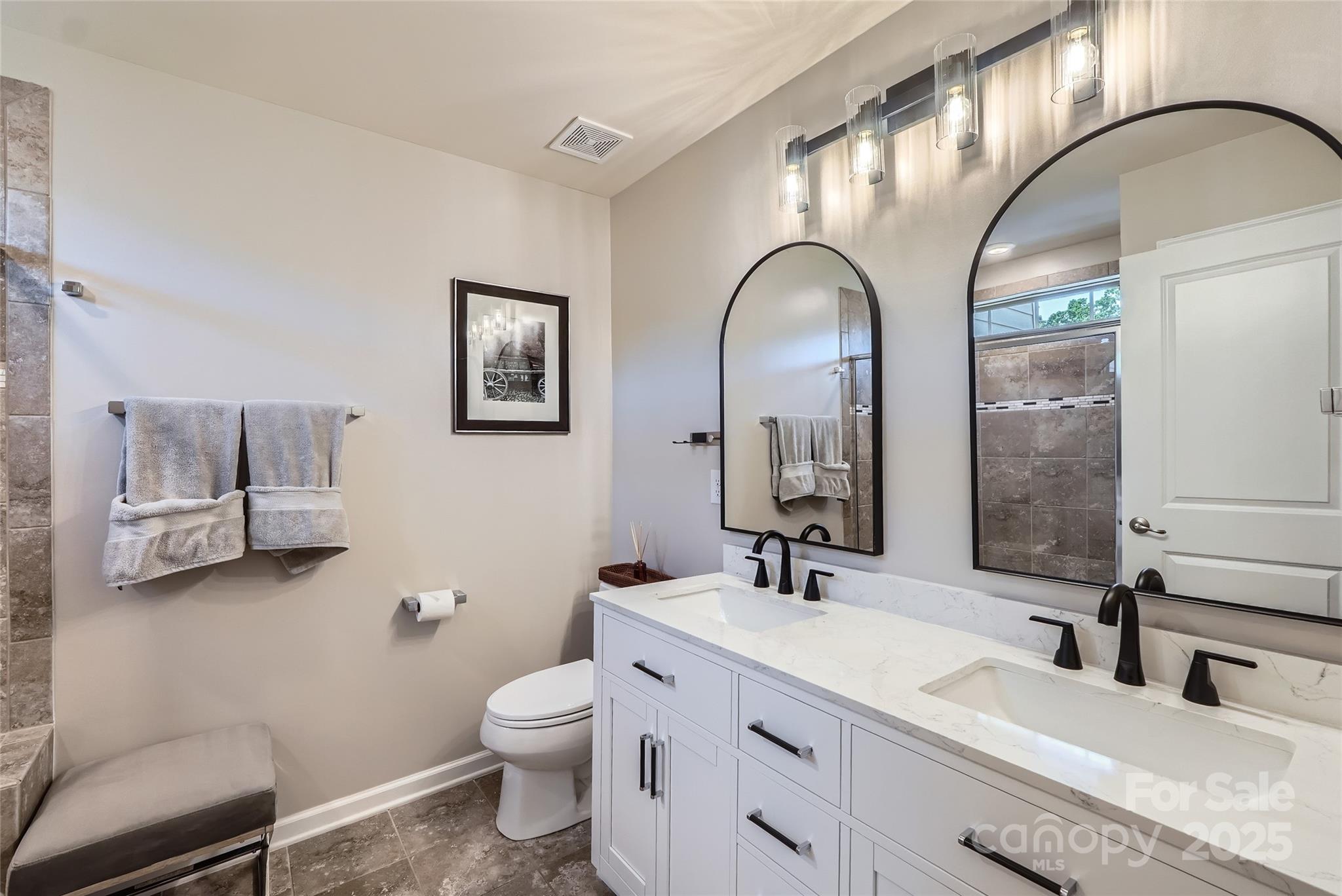 1727 Evergreen Drive Property Photo 18