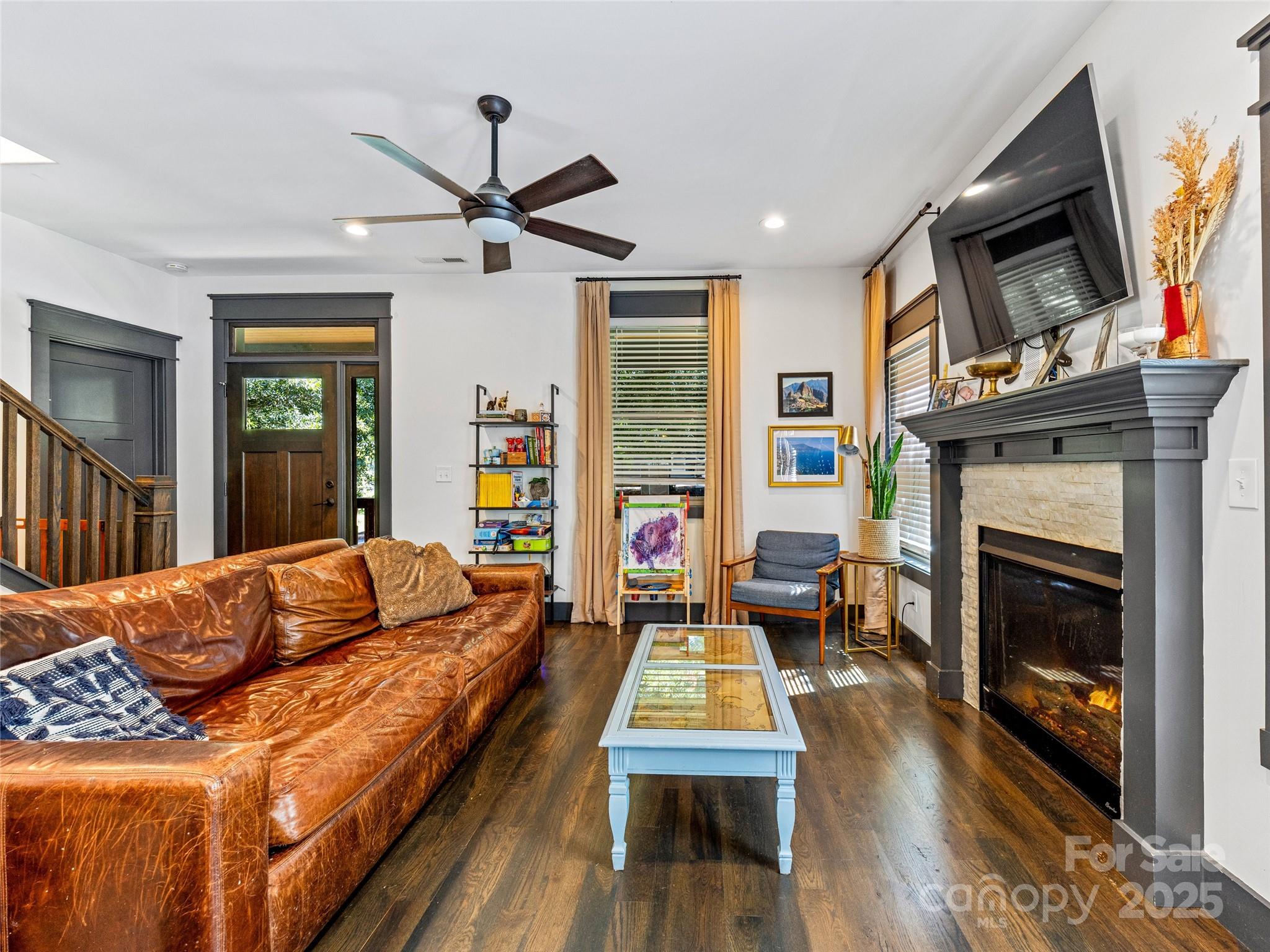 52 Pinedale Road Property Photo 9
