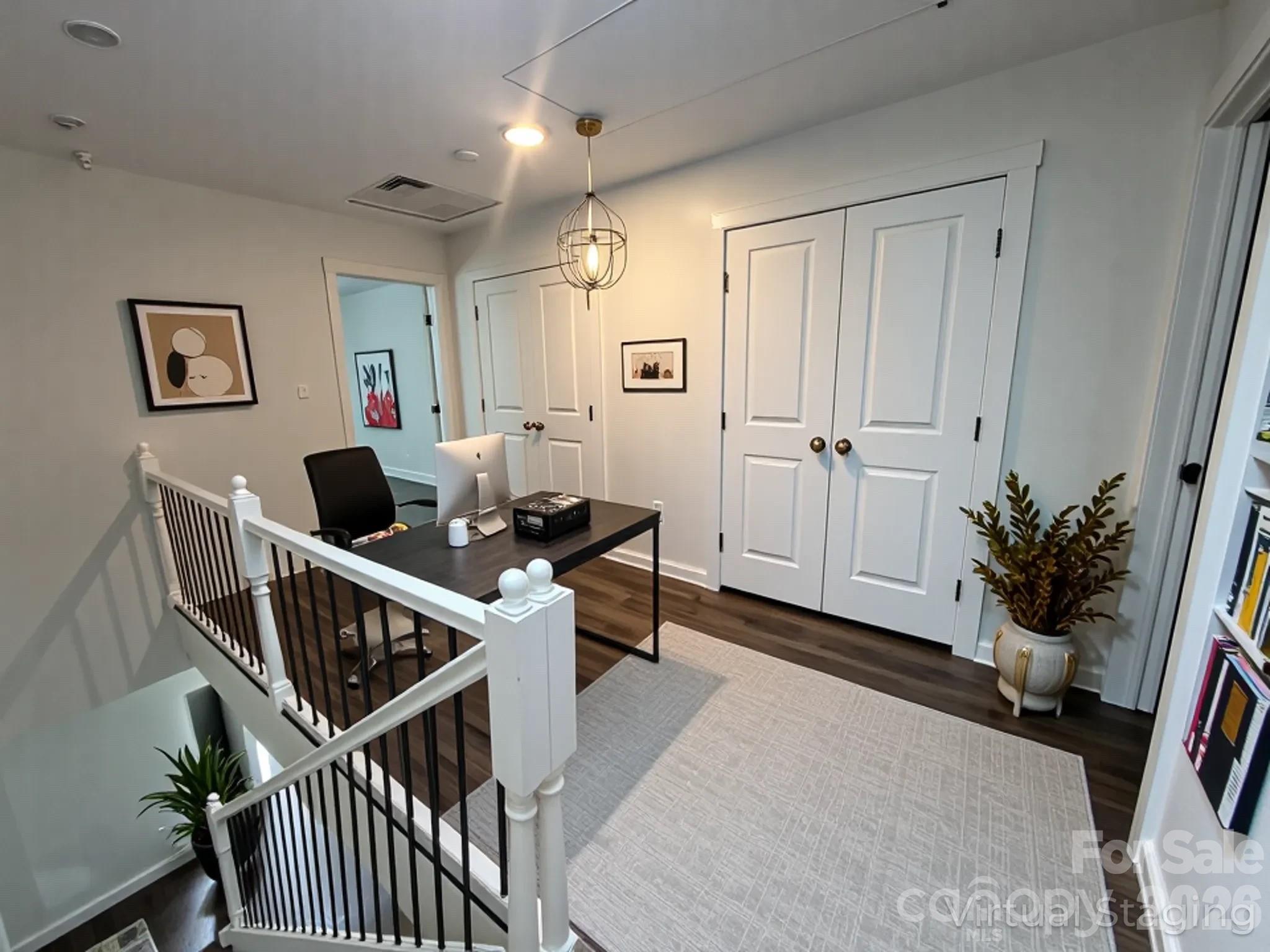 609 Crowfields Lane Property Photo 11