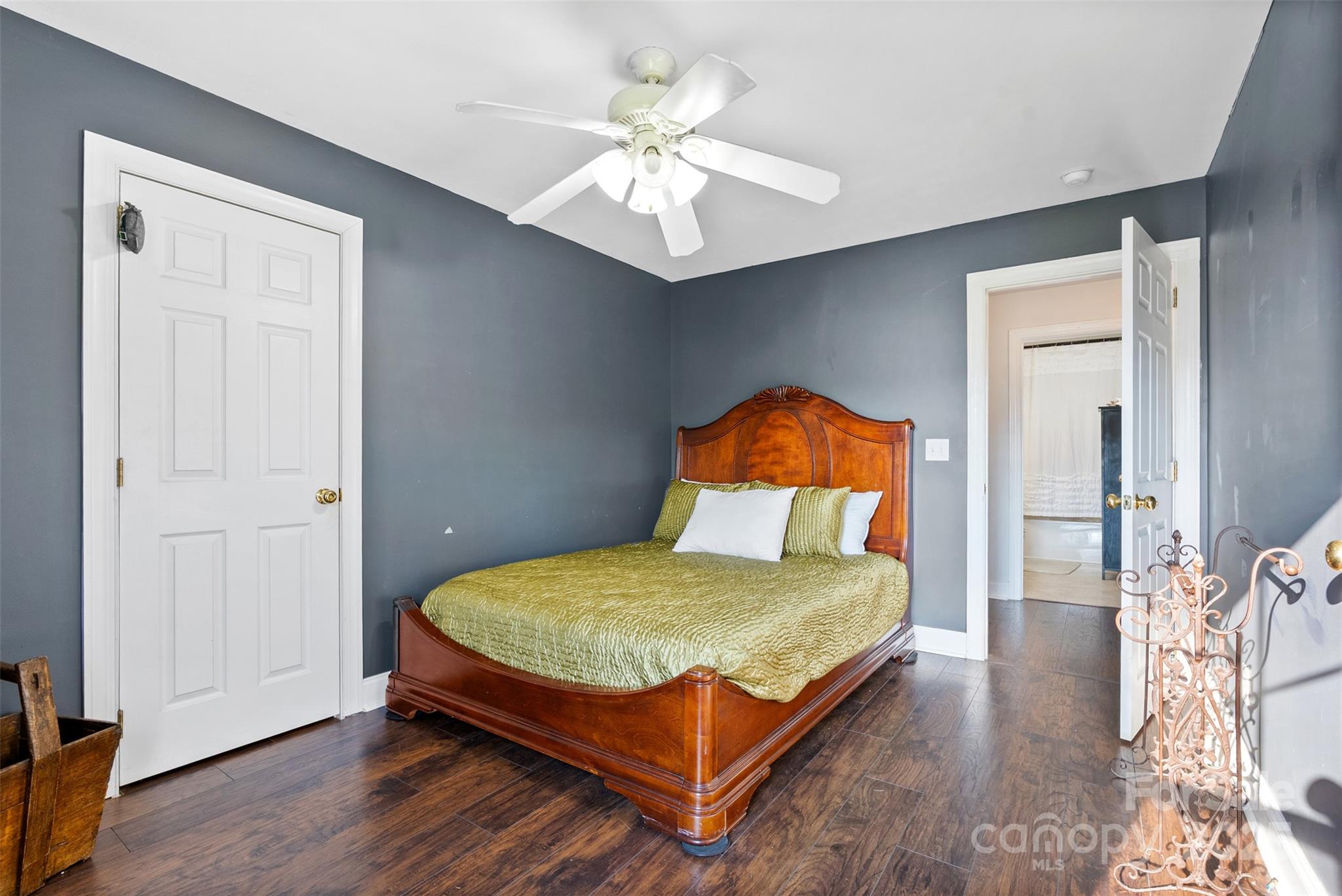 568 Faith Road Property Photo 17