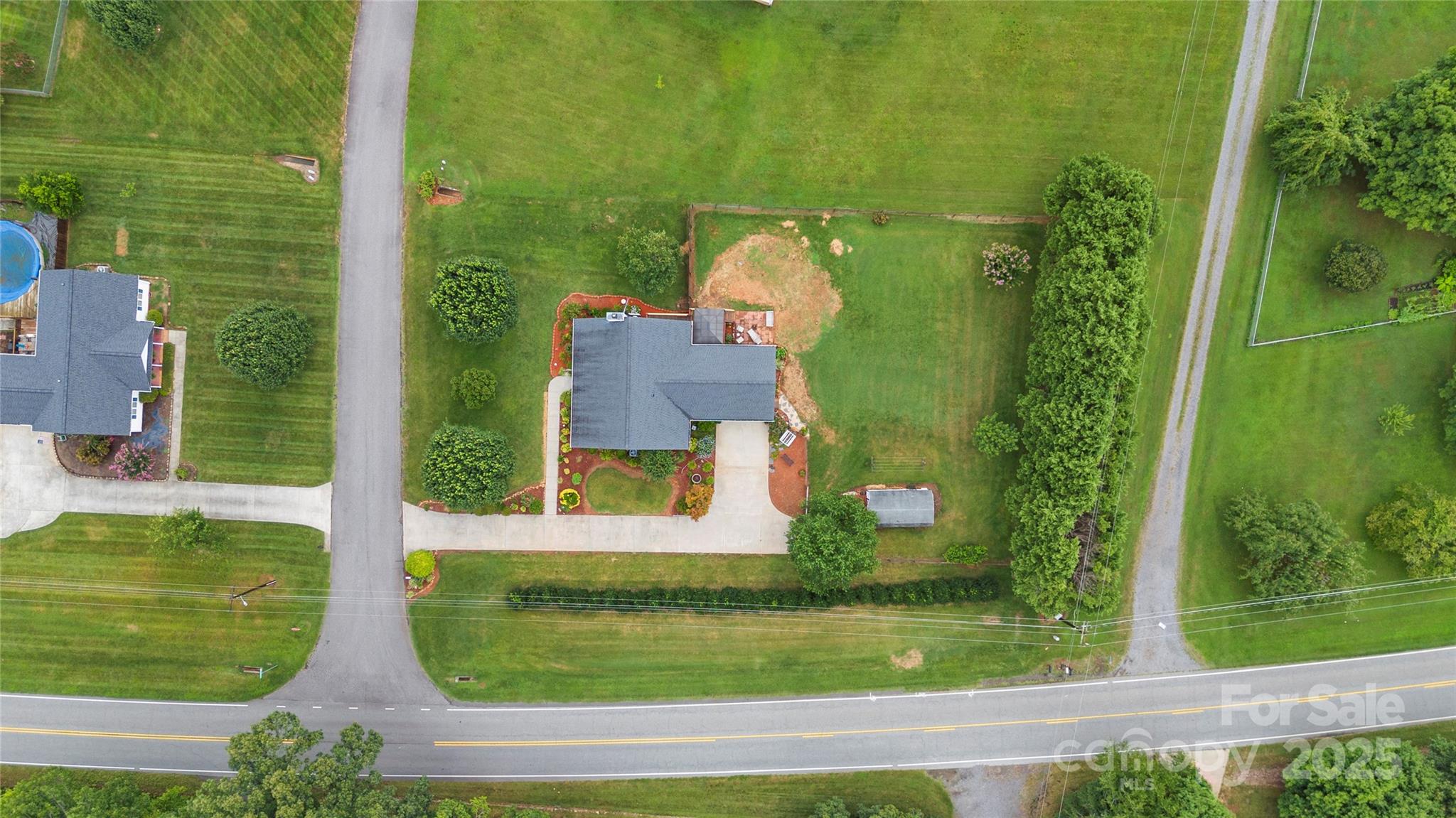 108 Camden Court Property Photo 19