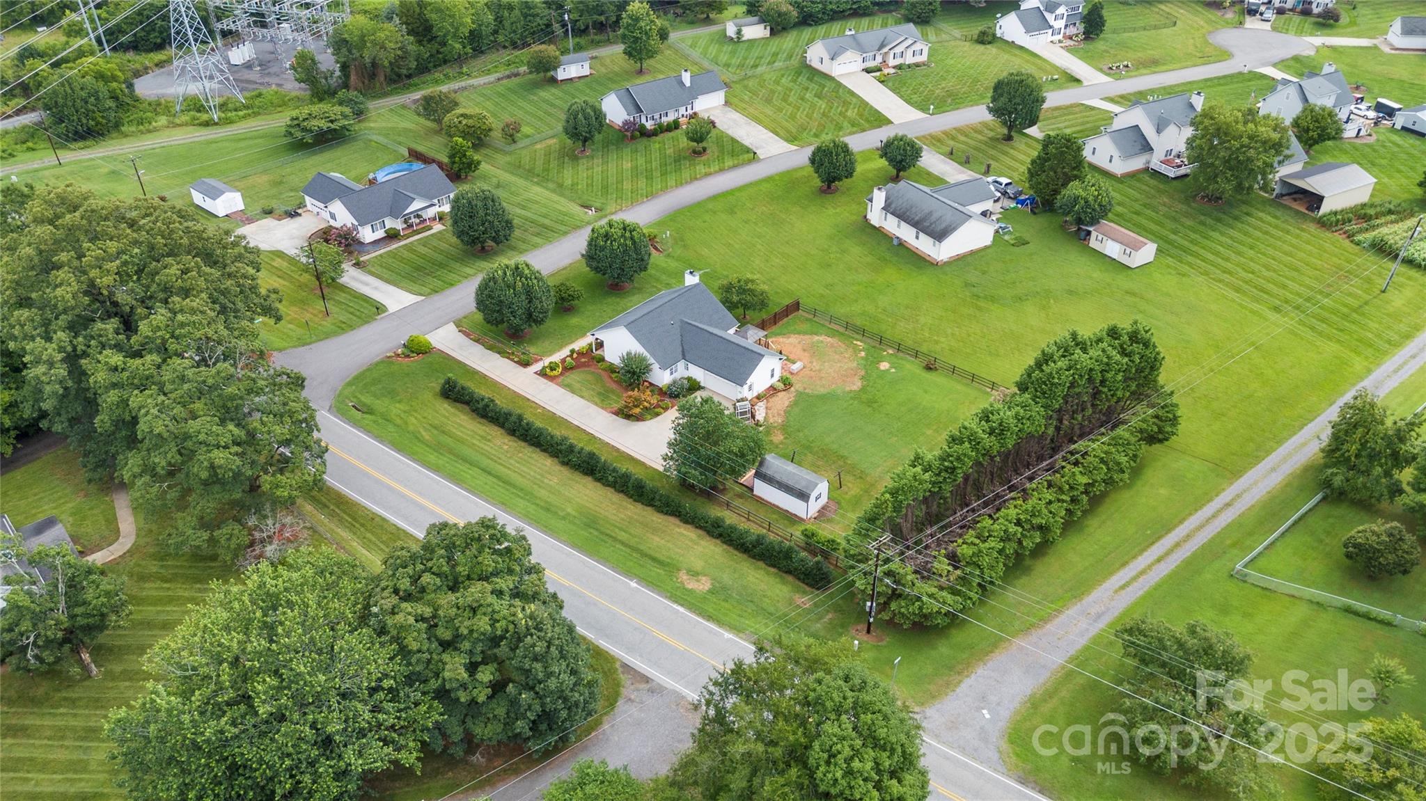 108 Camden Court Property Photo 21