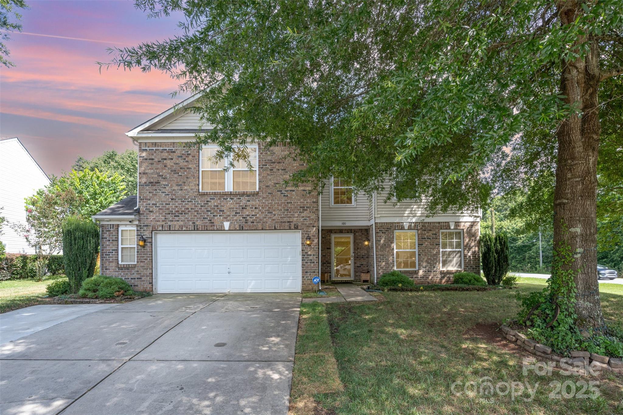 100 Kendrick Farm Drive Property Photo 1