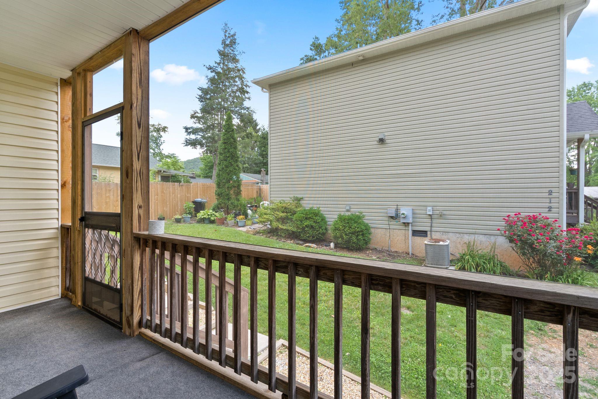 212 & 214 Portmanvilla Road Property Photo 25