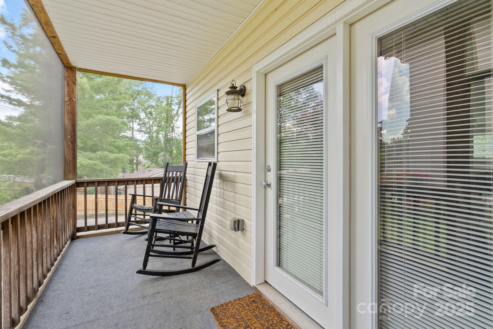 212 & 214 Portmanvilla Road Property Photo 26