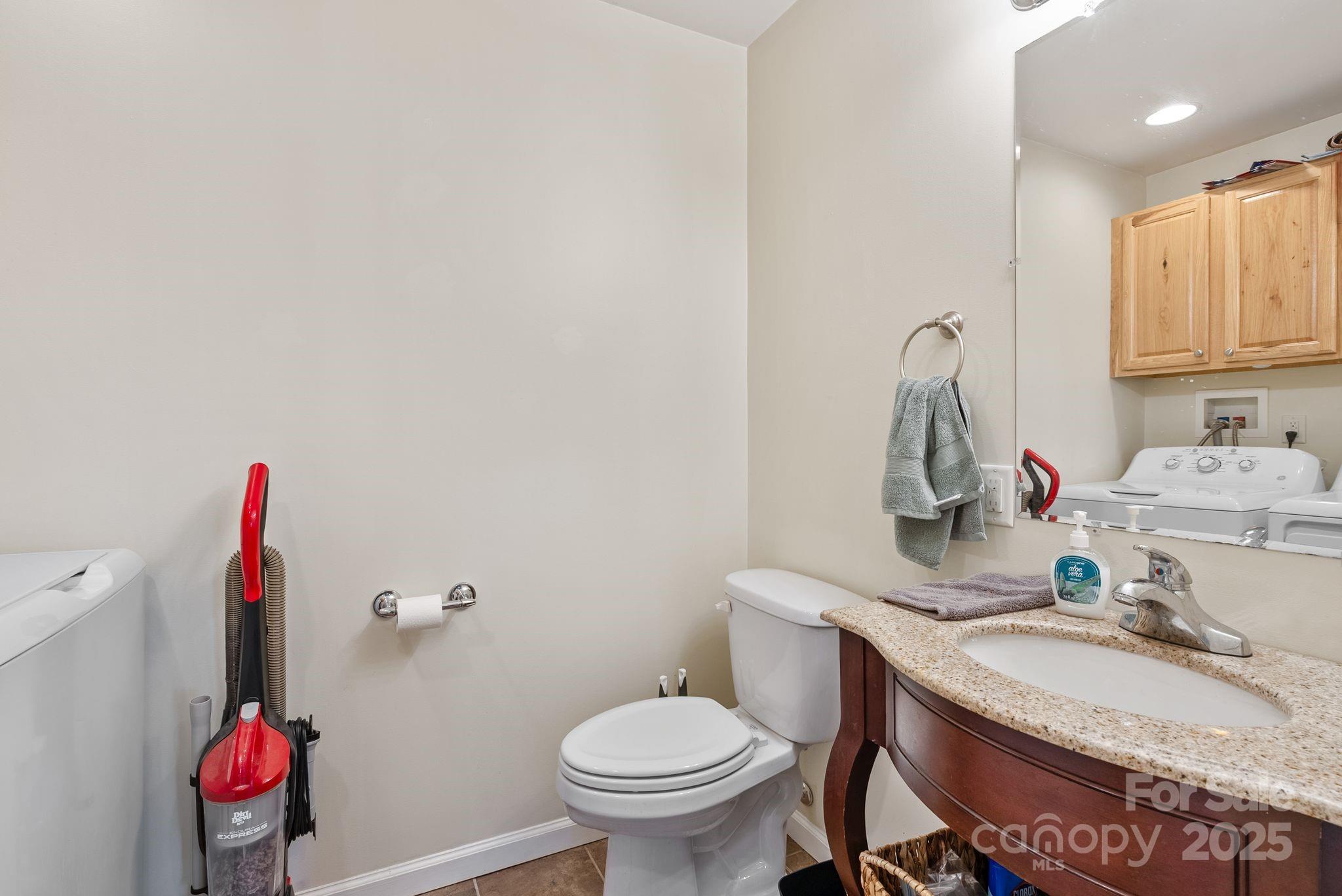 212 & 214 Portmanvilla Road Property Photo 42
