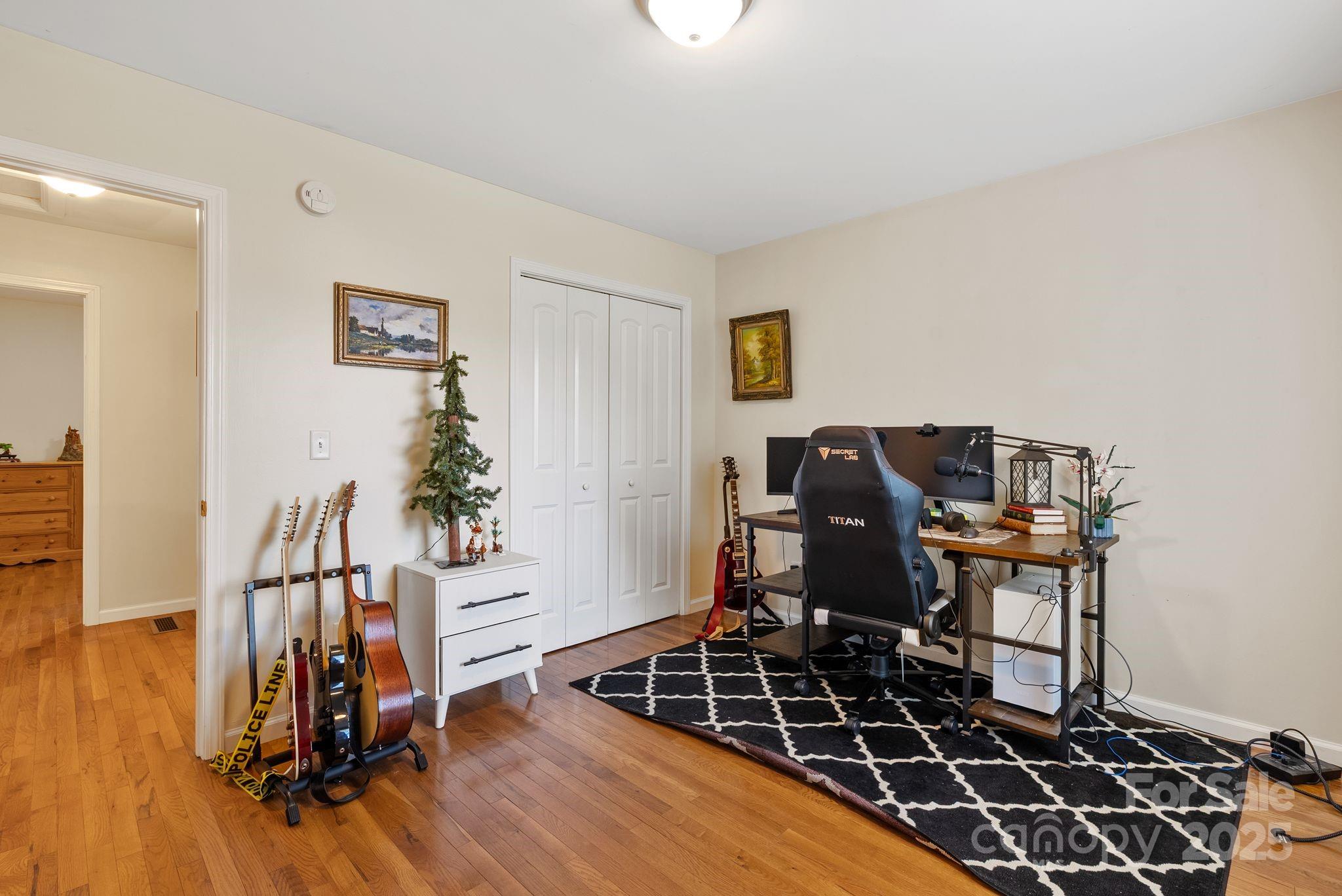 212 & 214 Portmanvilla Road Property Photo 44