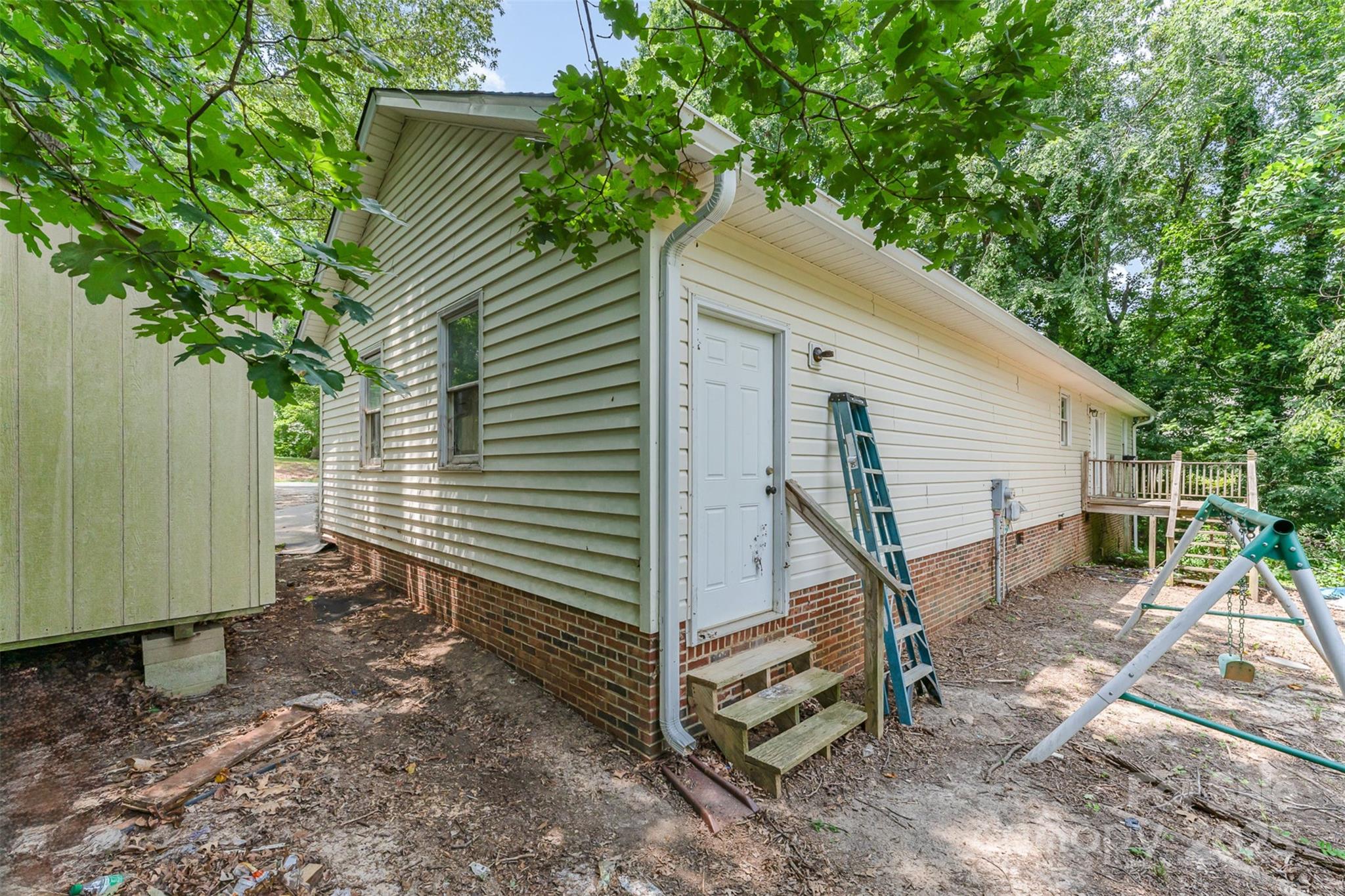 123 General Pemberton Street Property Photo 18