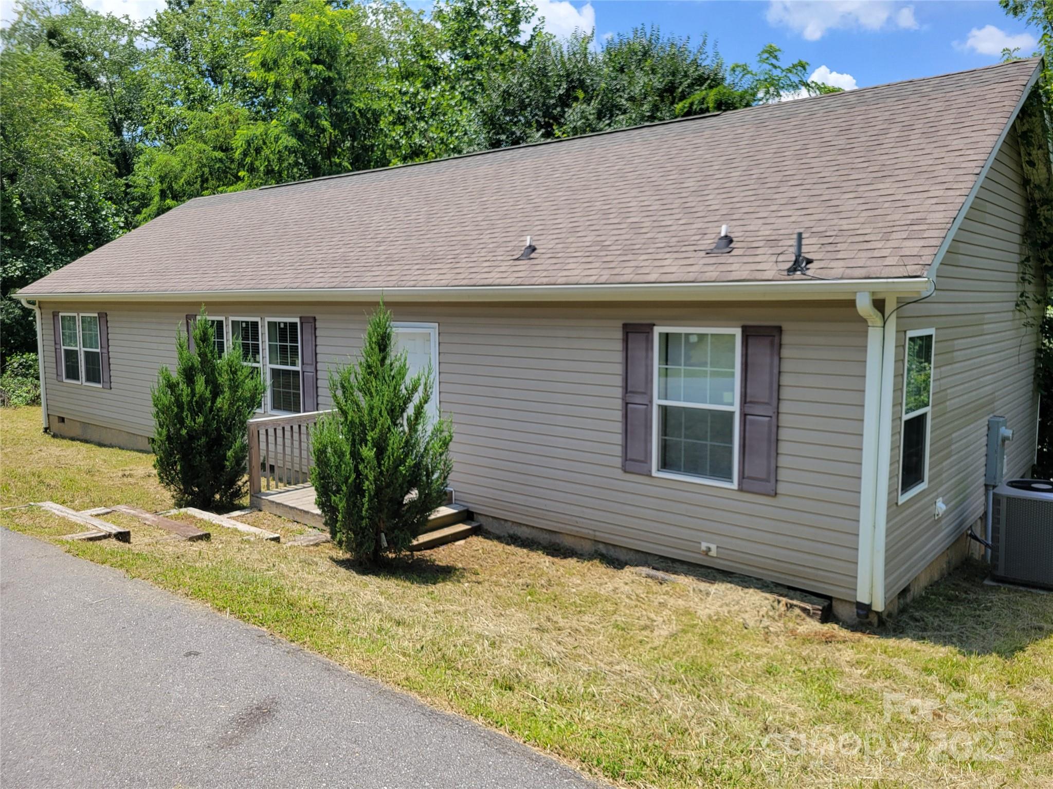 3 Dadoo Drive Property Photo 1