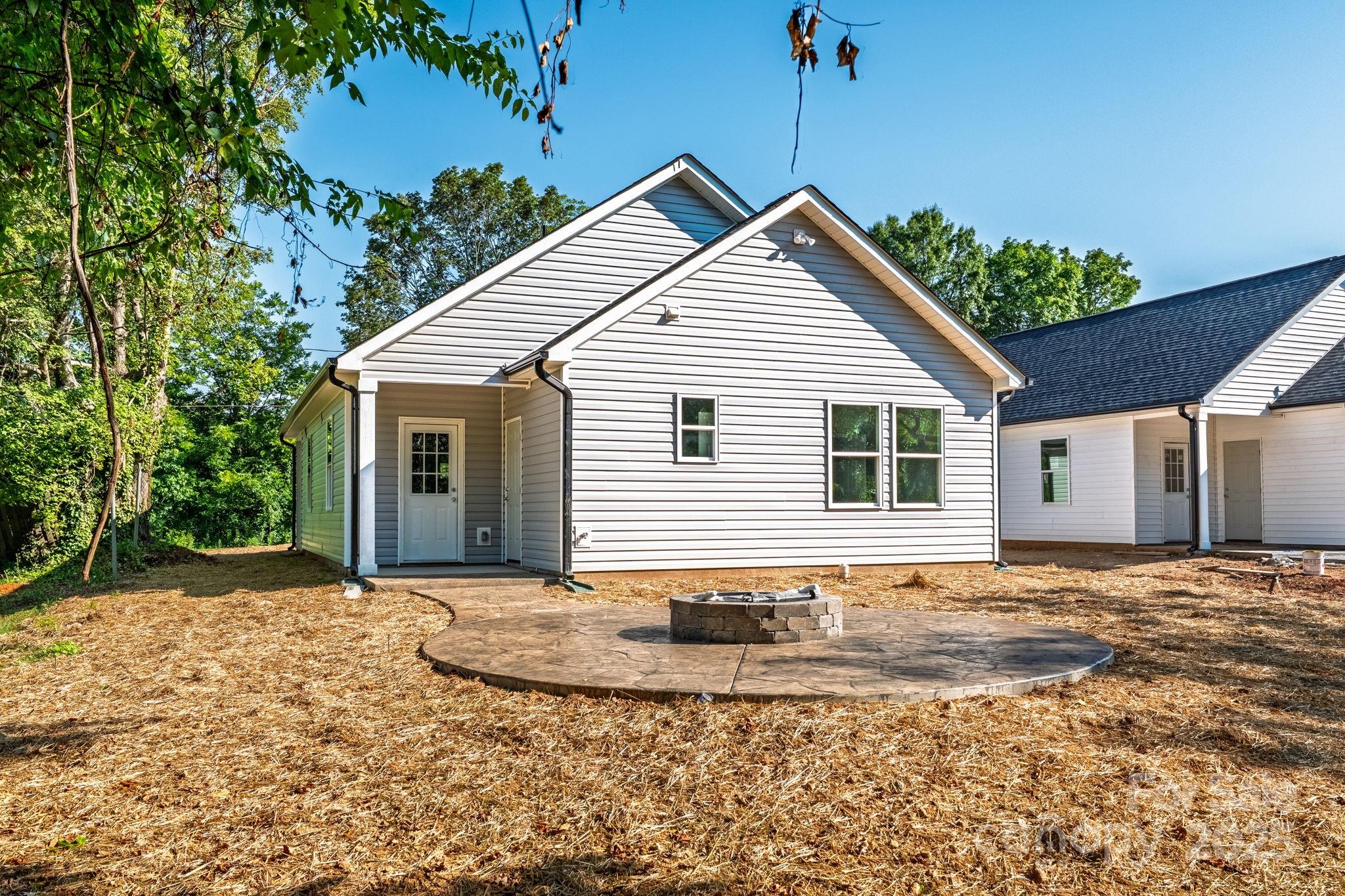 206 N Railroad Avenue Property Photo 36