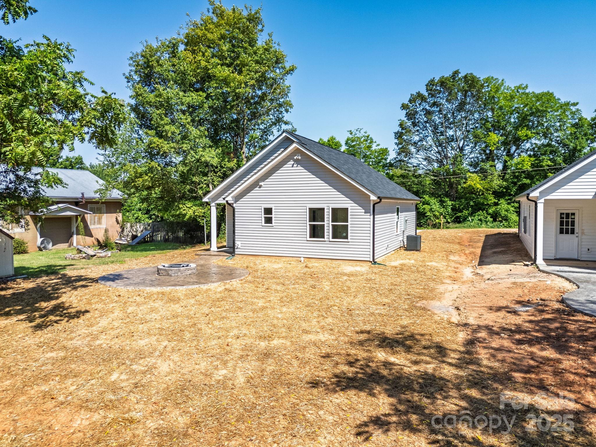 206 N Railroad Avenue Property Photo 38