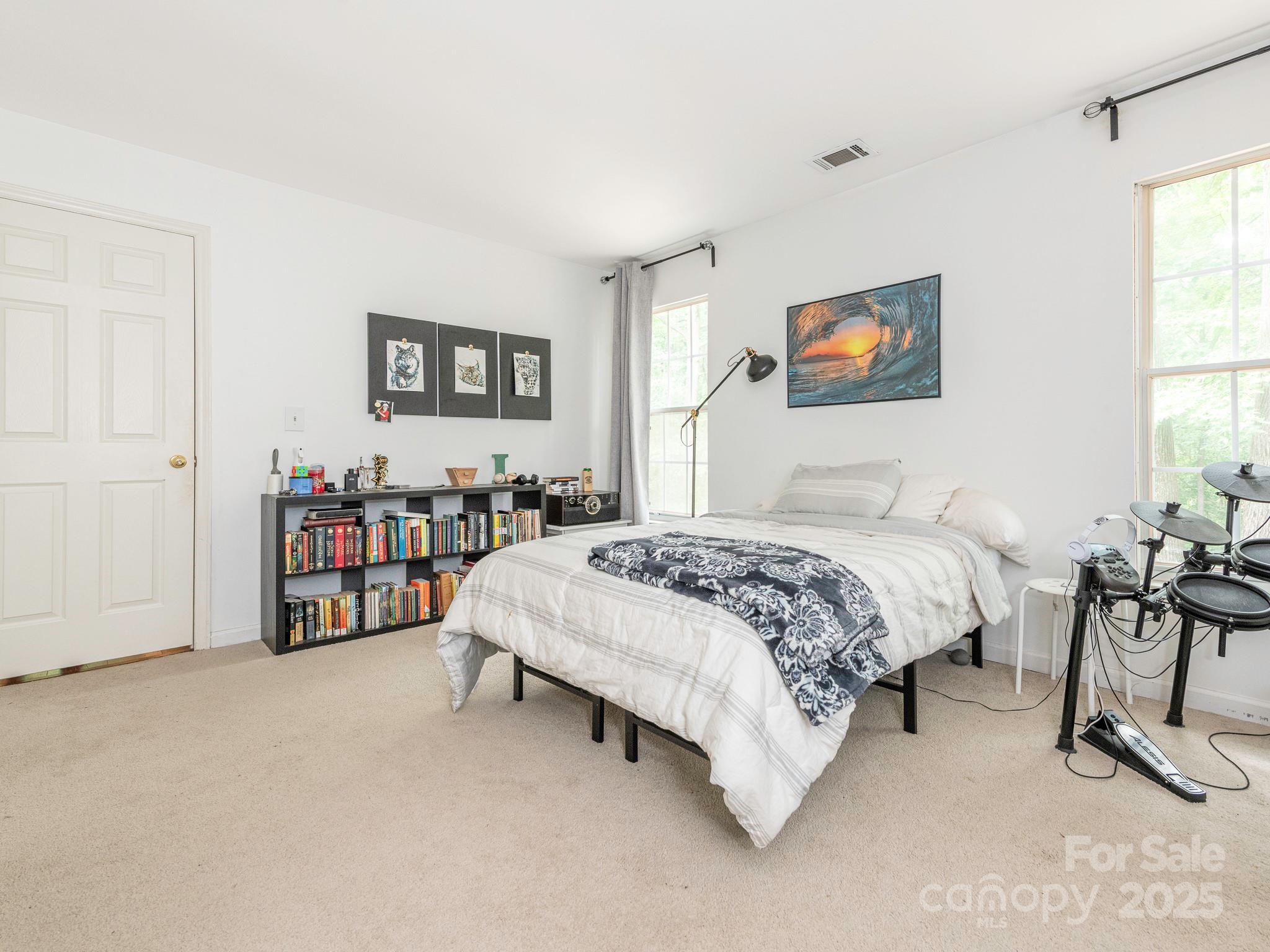 3102 Peggy Ridge Terrace Property Photo 12