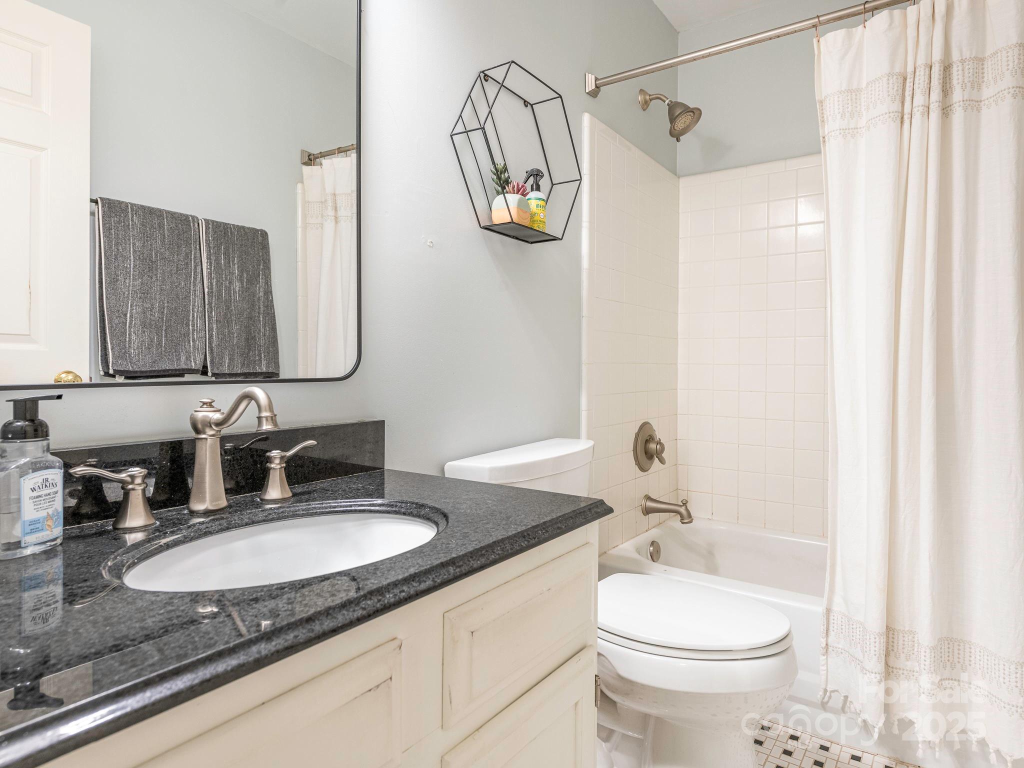 3102 Peggy Ridge Terrace Property Photo 13