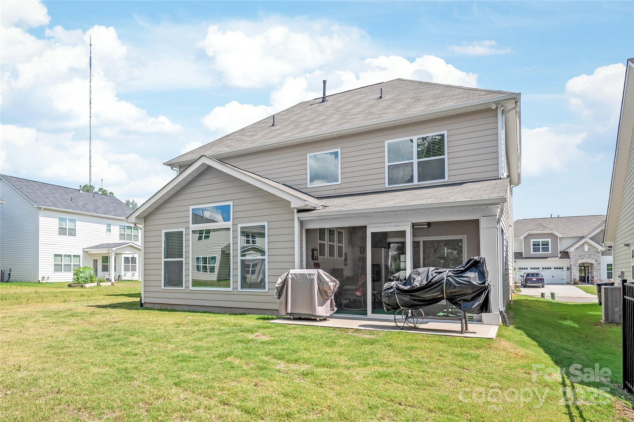 8100 Rolling Wheels Road Property Photo 32