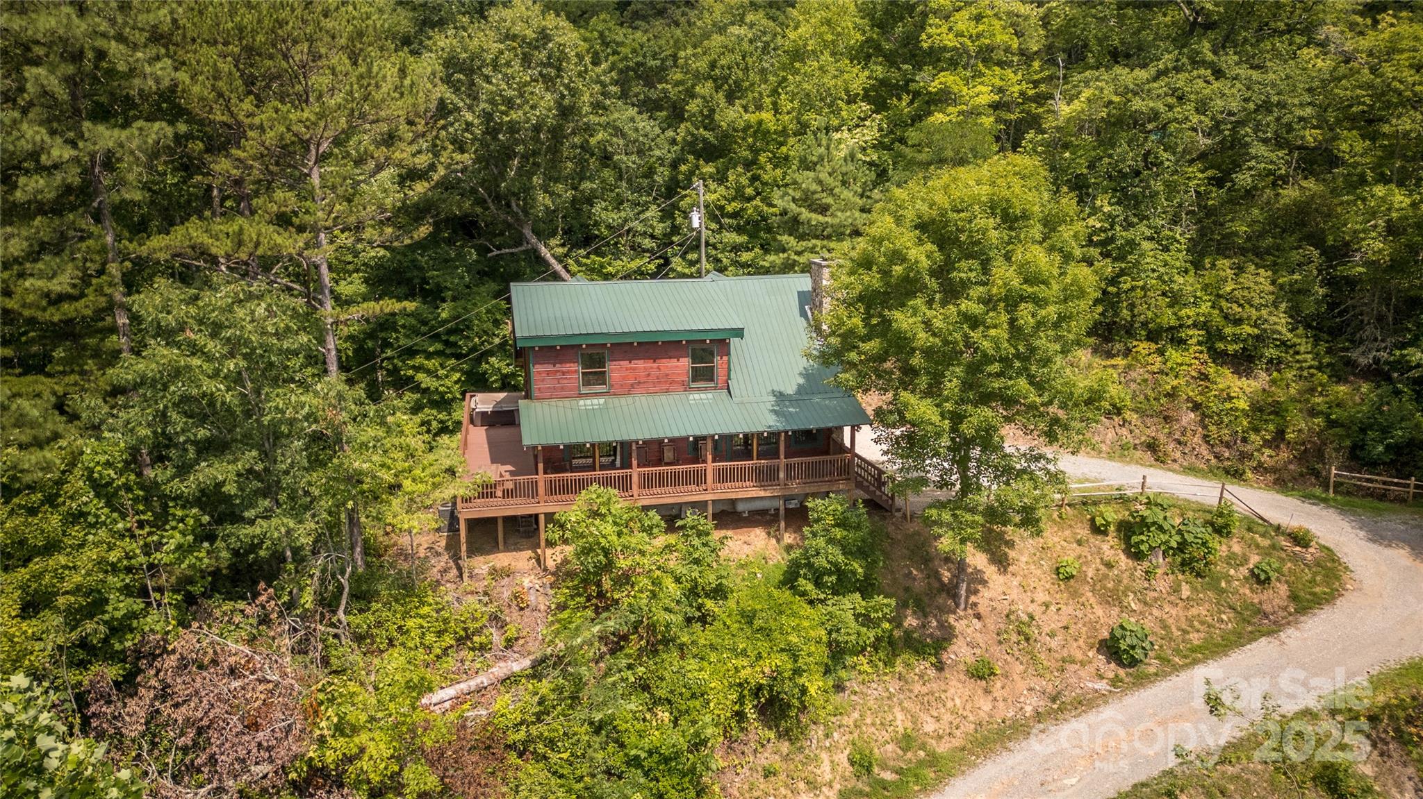 460 Briggs Cove Road Property Photo 1
