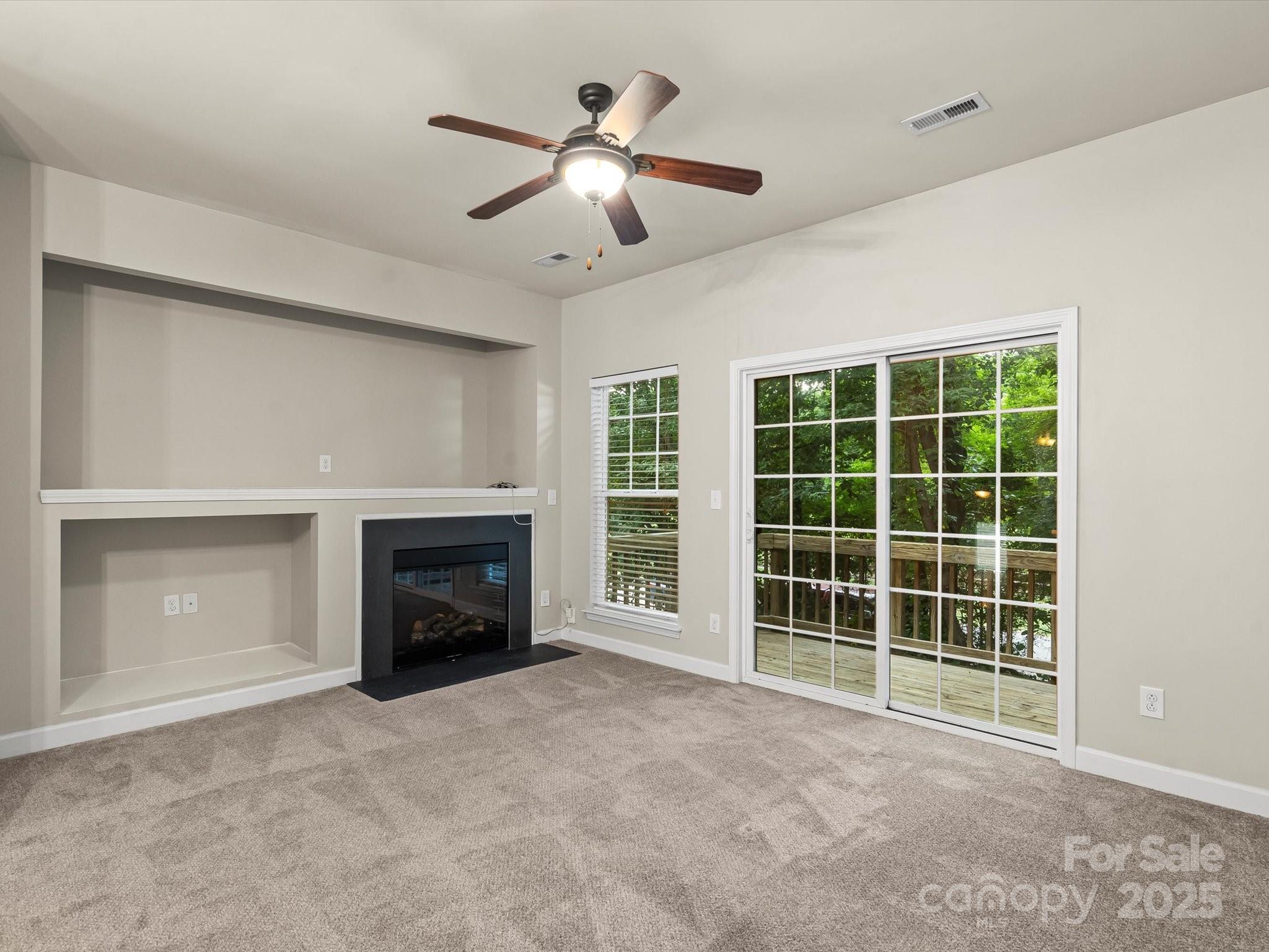 6411 Royal Celadon Way Property Photo 10