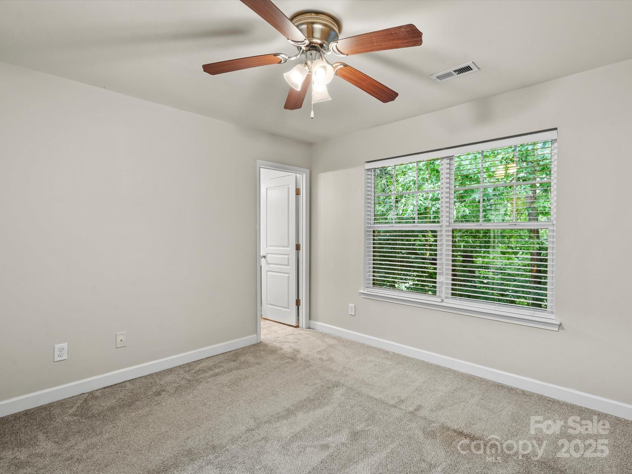 6411 Royal Celadon Way Property Photo 15