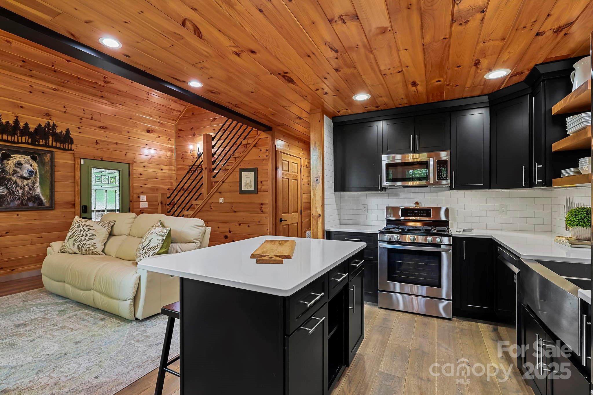 228 Woodby Ridge Road Property Photo 9