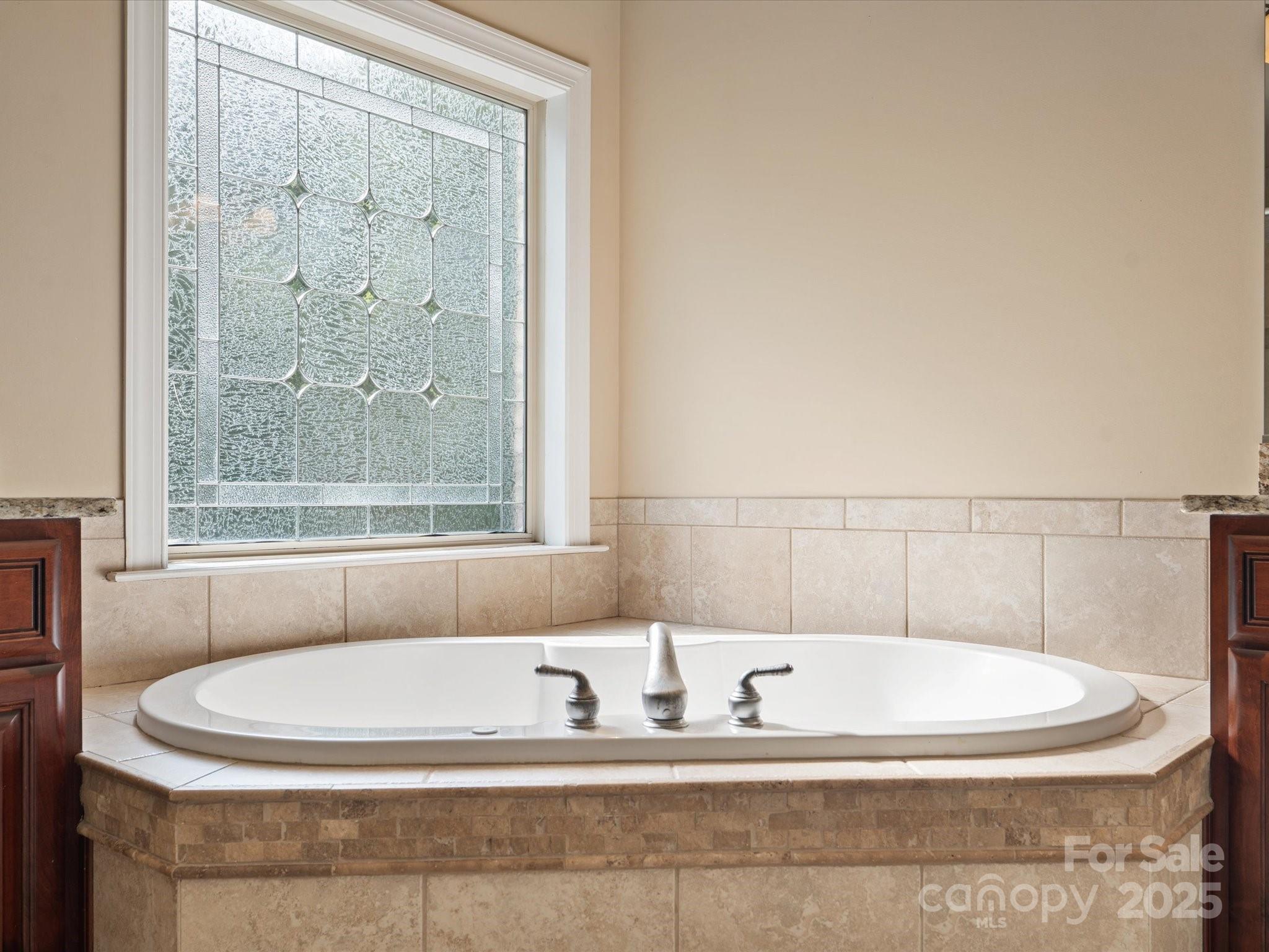 8407 Rolling Fields Road Property Photo 20