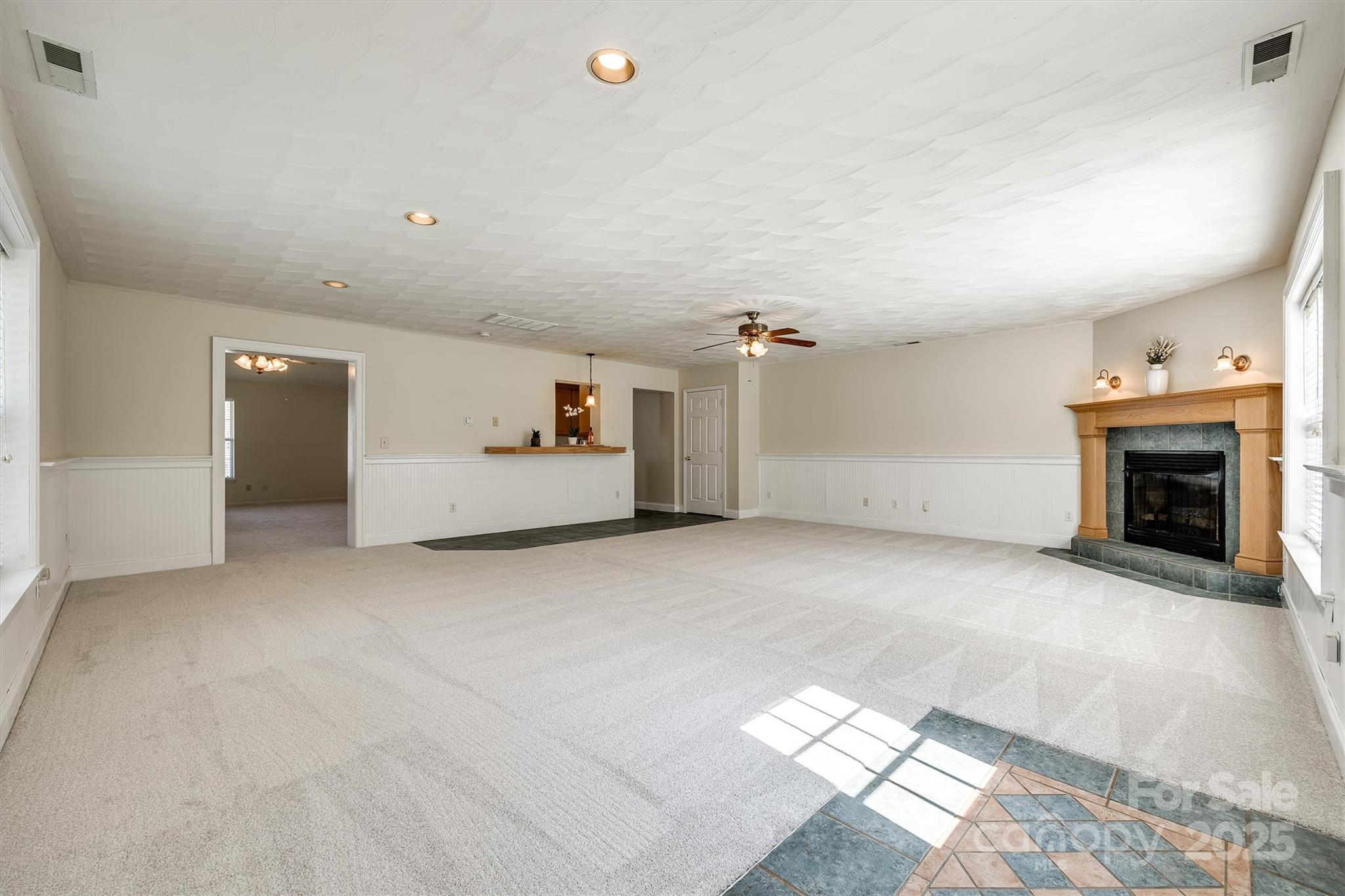 659 Primrose Lane Property Photo 16
