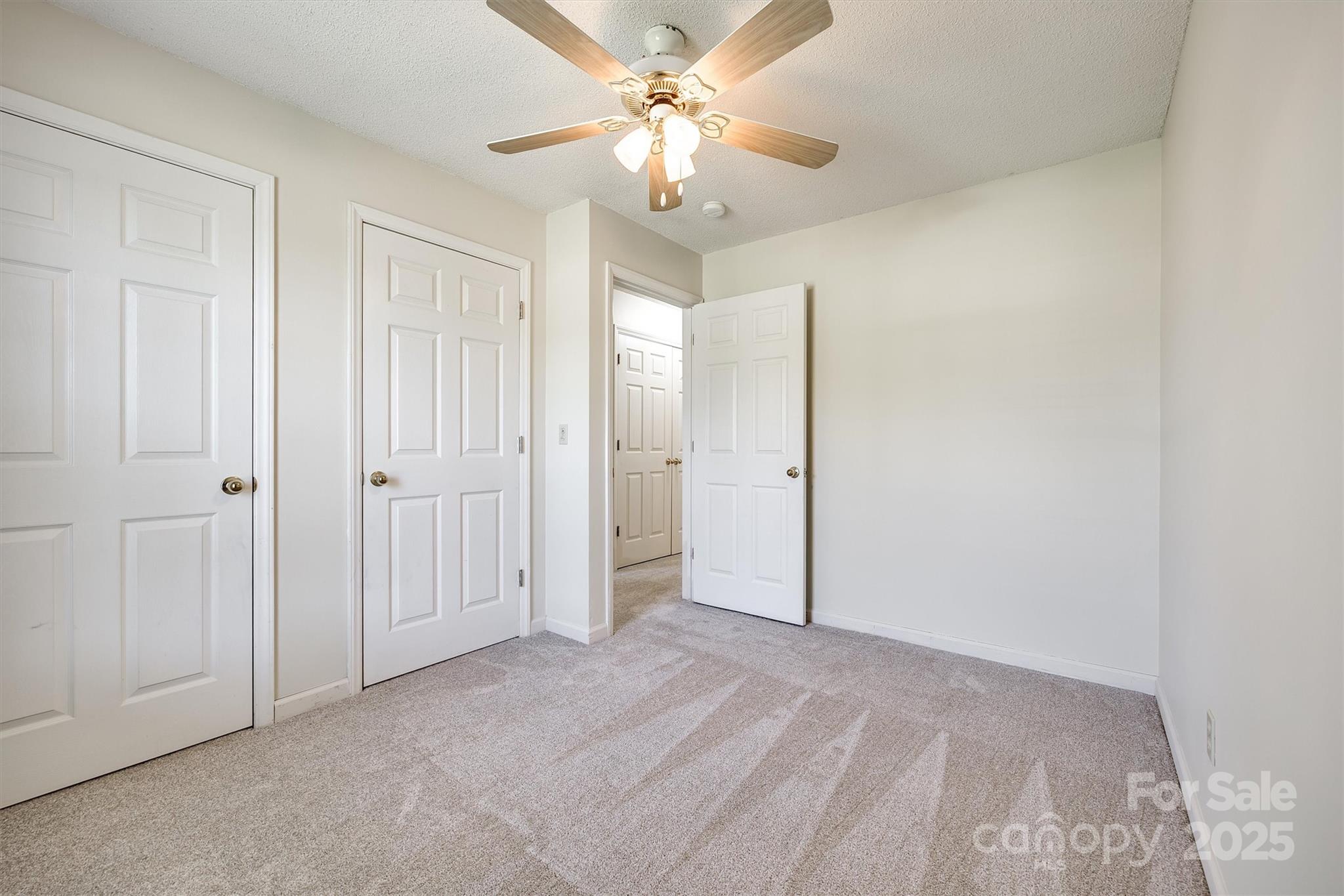 659 Primrose Lane Property Photo 24