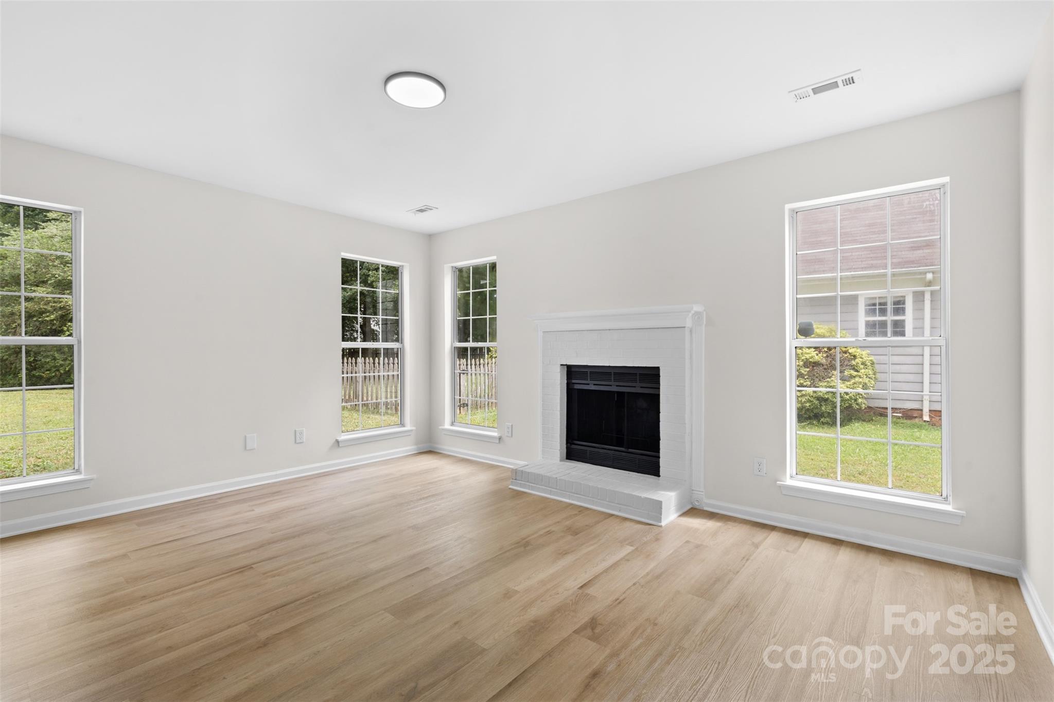 6907 Spandril Lane Property Photo 12