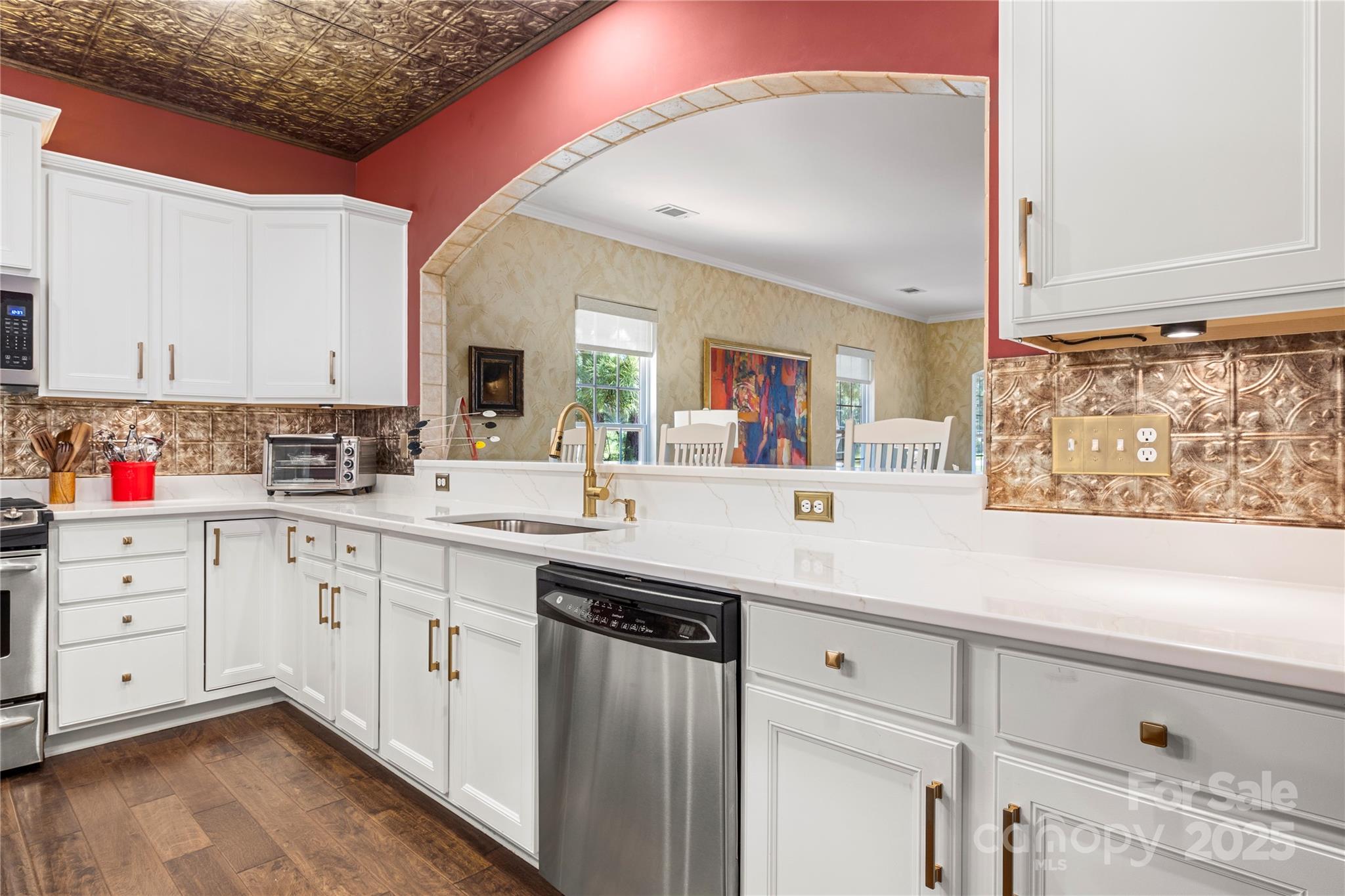 48527 Snapdragon Lane Property Photo 4