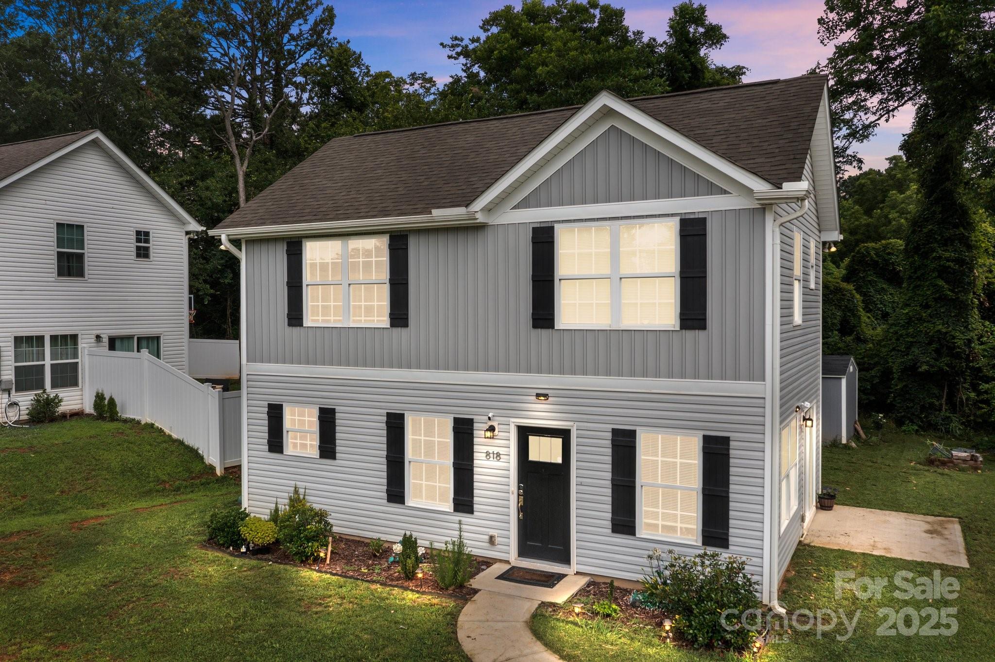 818 W Carolina Avenue Property Photo 1