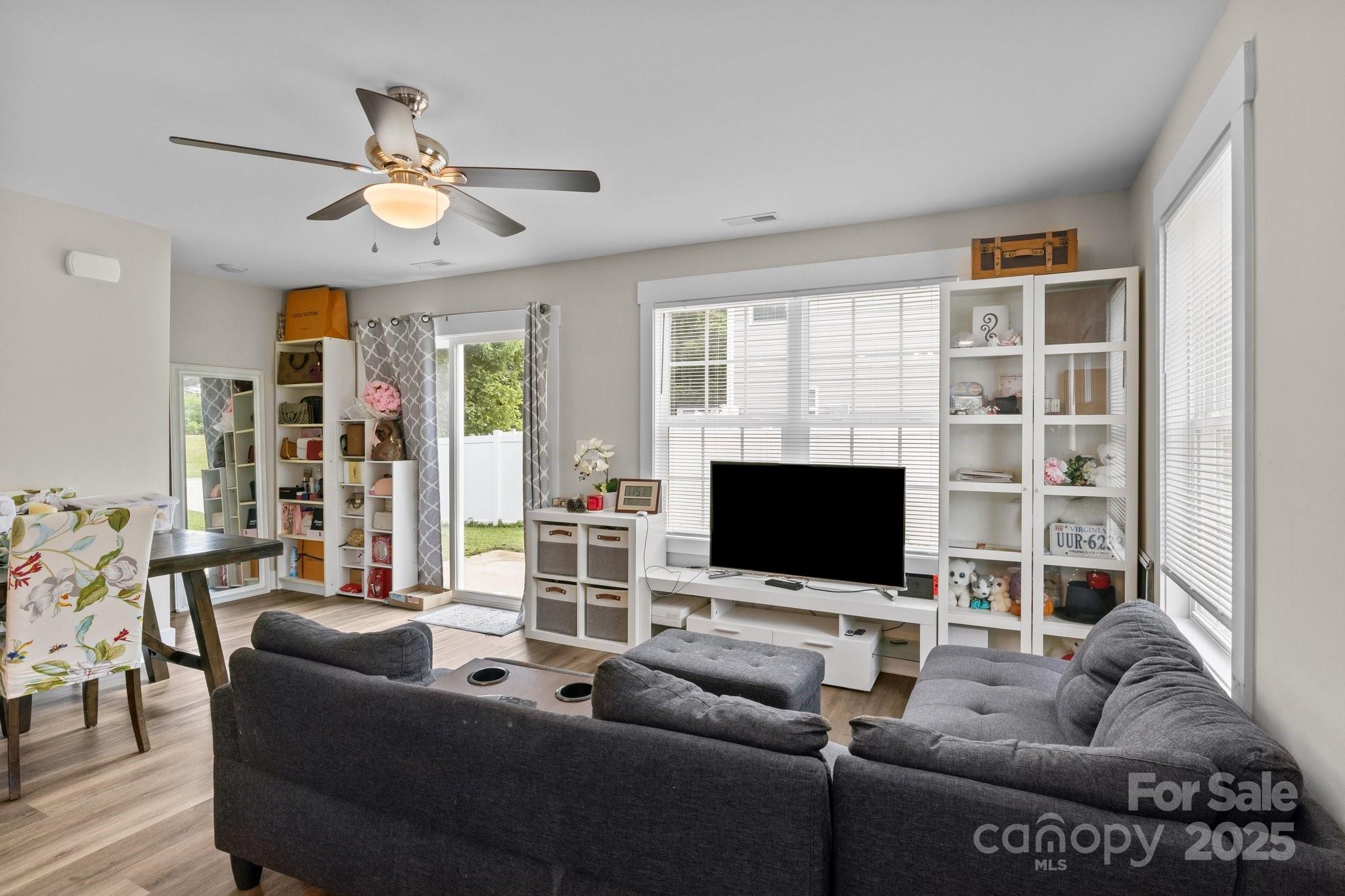 818 W Carolina Avenue Property Photo 11