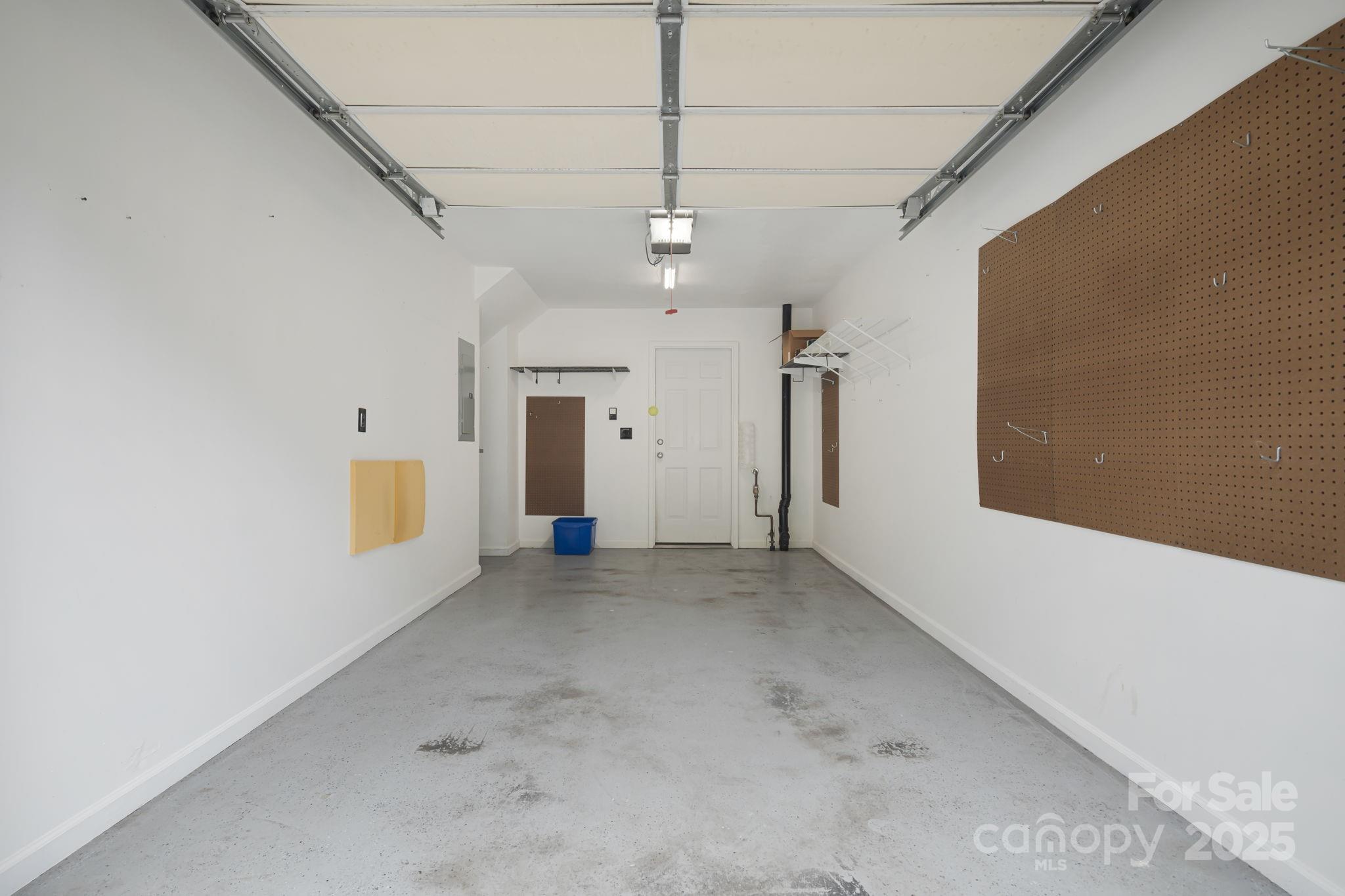 181 Farington Circle Property Photo 16