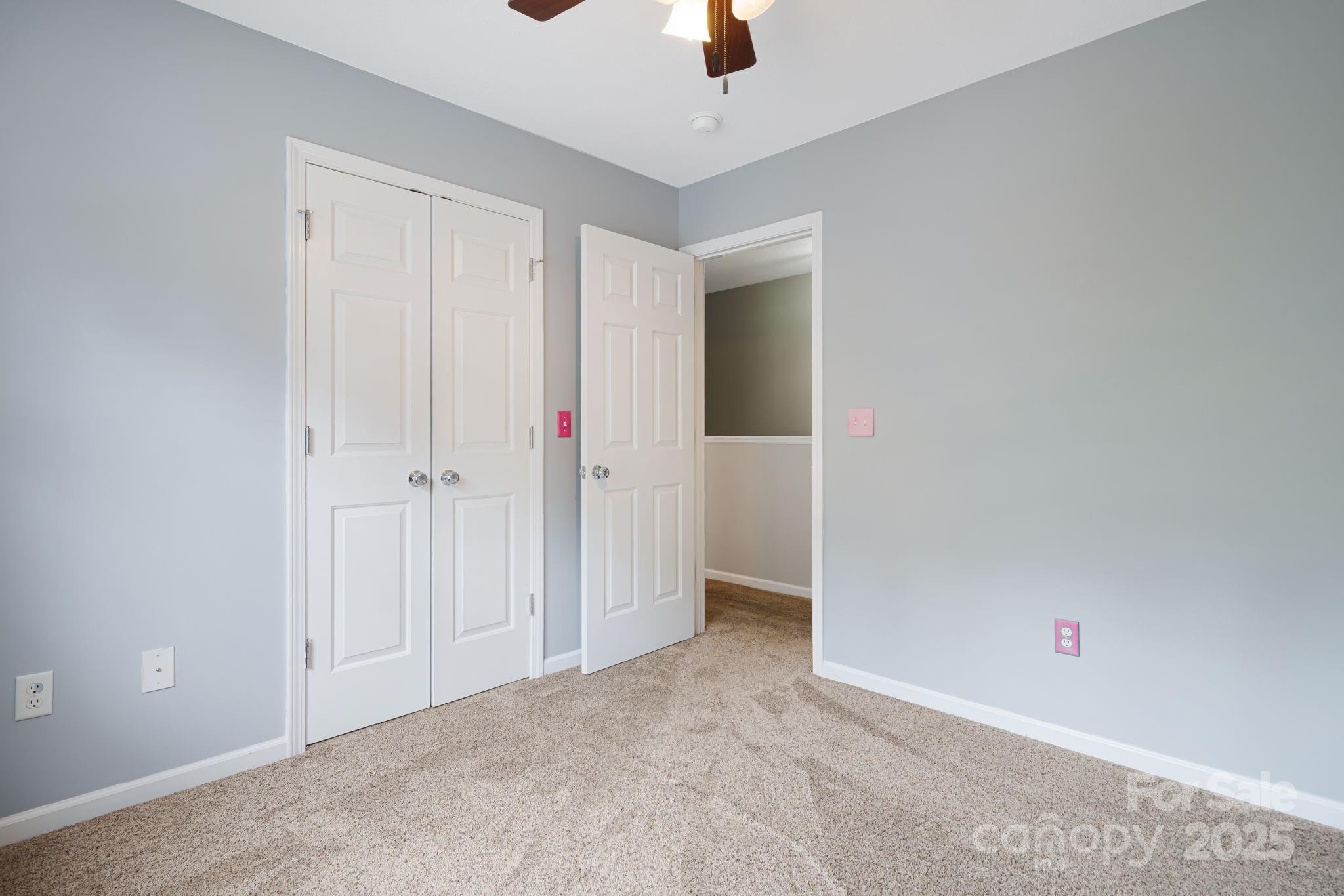 181 Farington Circle Property Photo 20