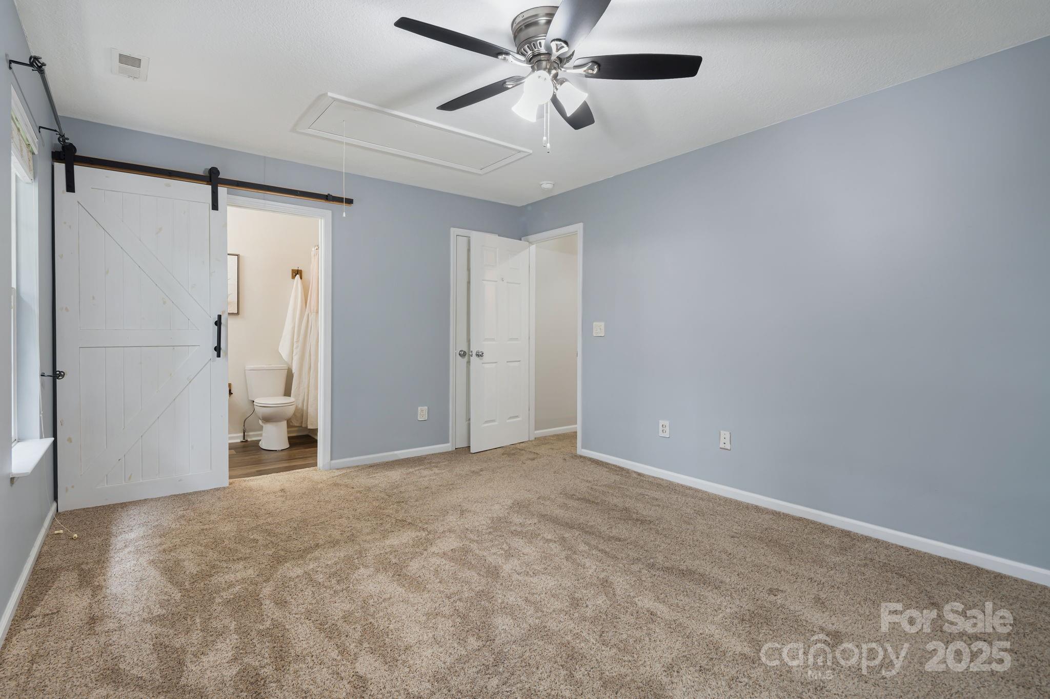 181 Farington Circle Property Photo 23
