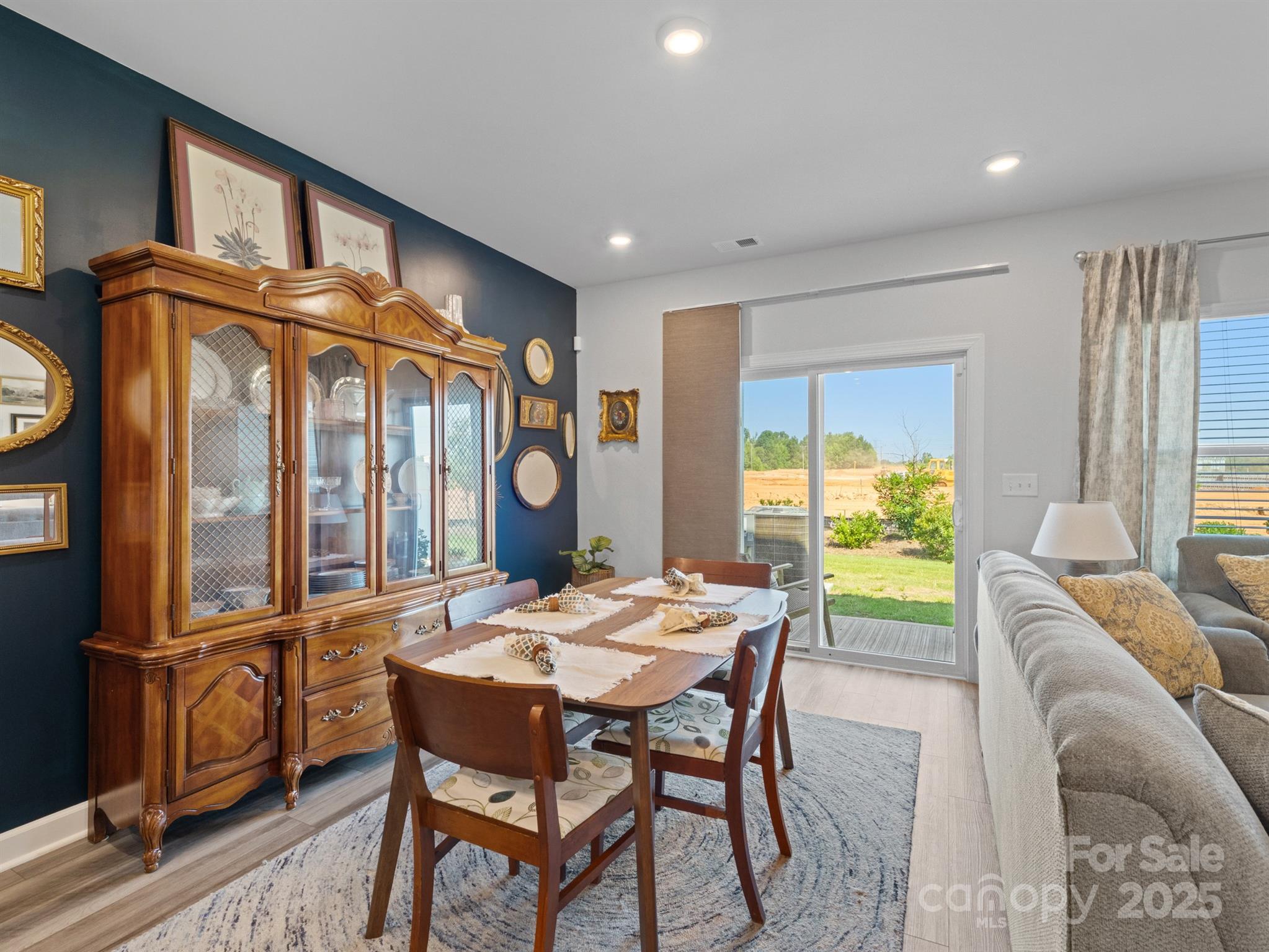 4170 County Down Avenue Property Photo 11
