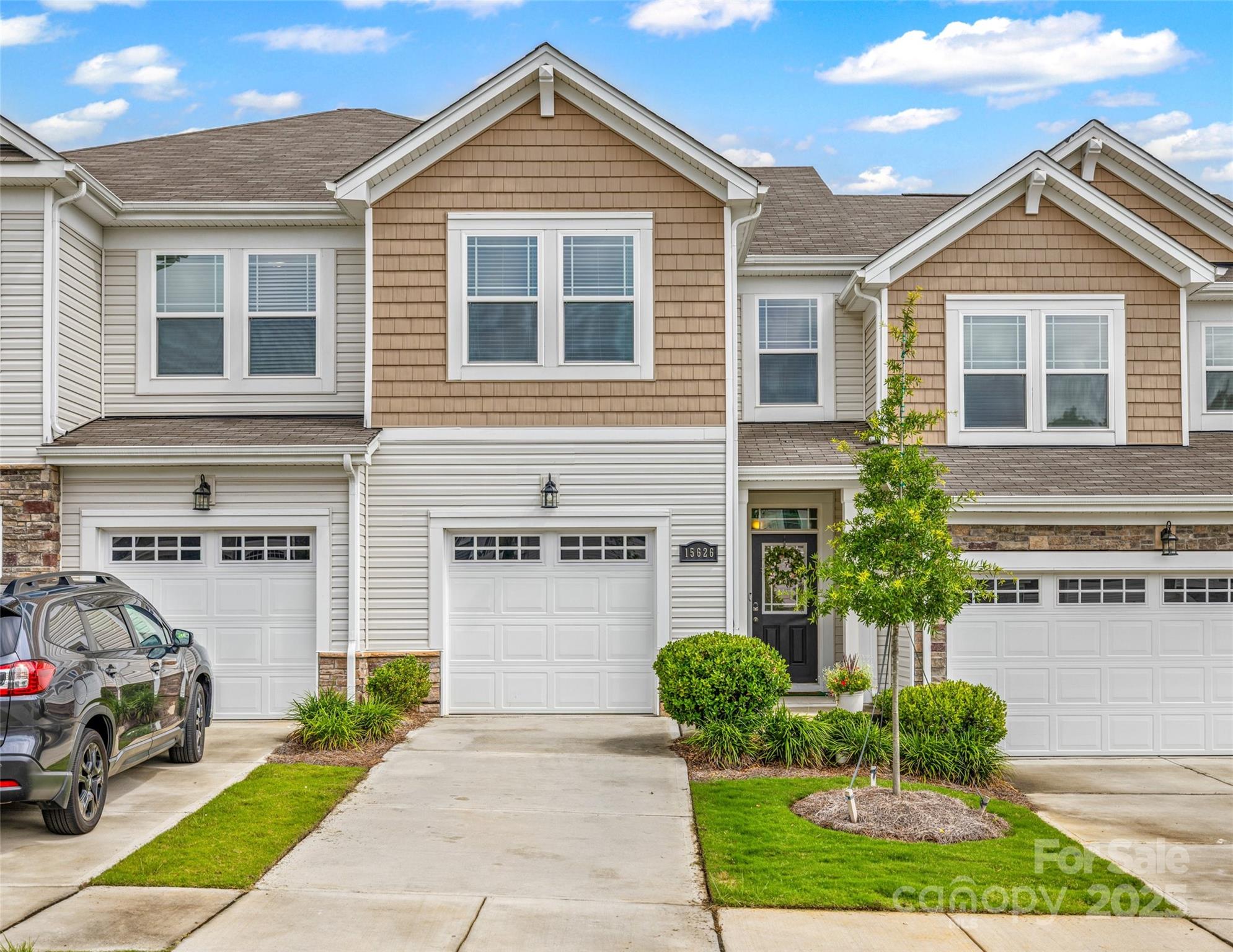 15626 Little Bluestem Street Property Photo 1
