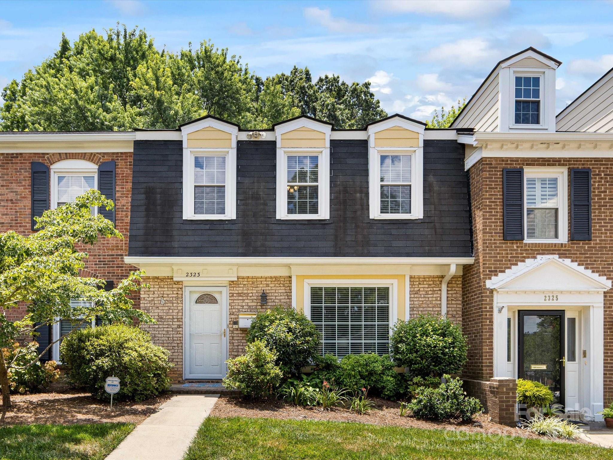 2323 Hayloft Circle