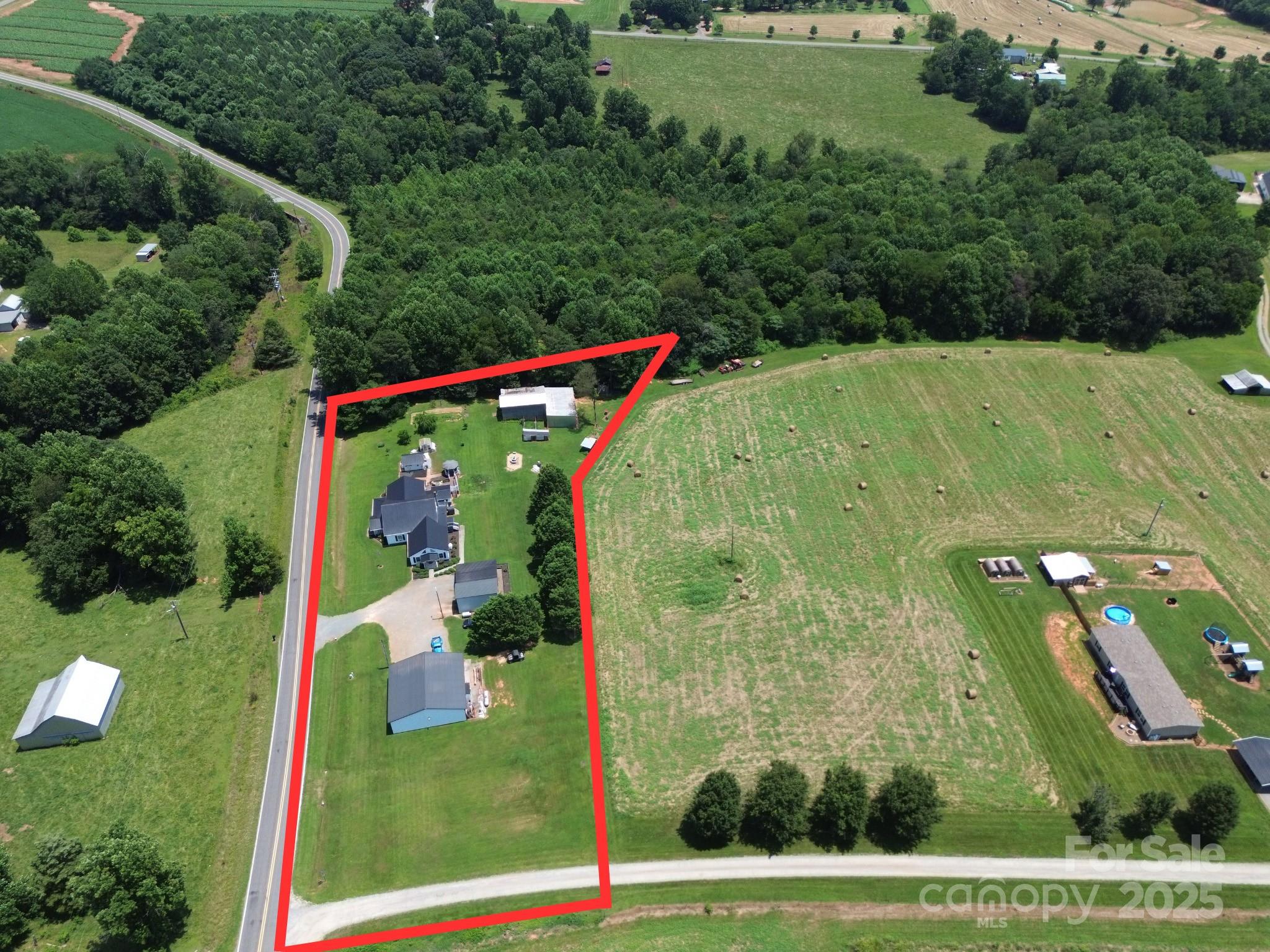 2649 Sprouse Road Property Photo 1