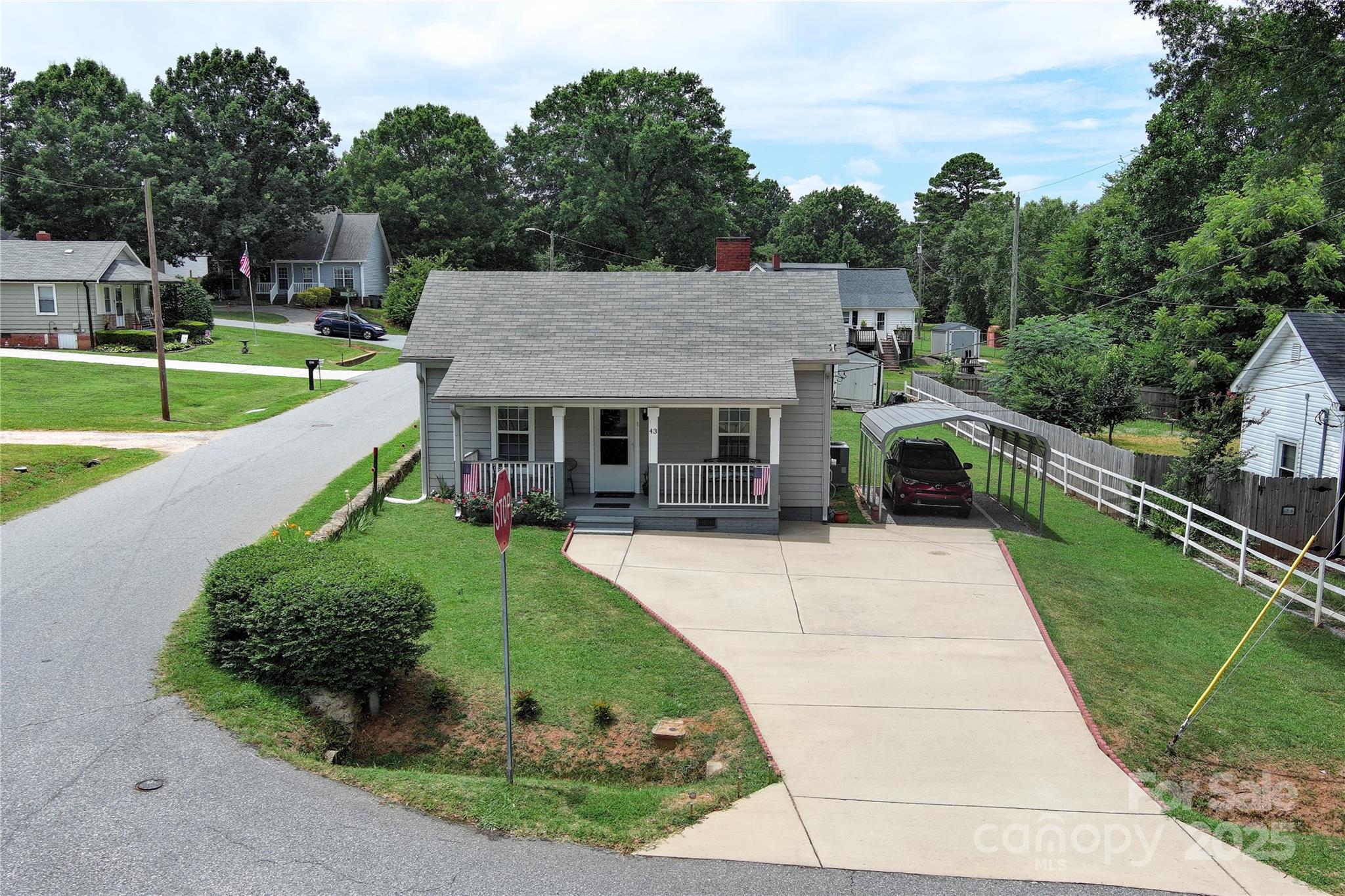 43 Mandalay Place Property Photo 1