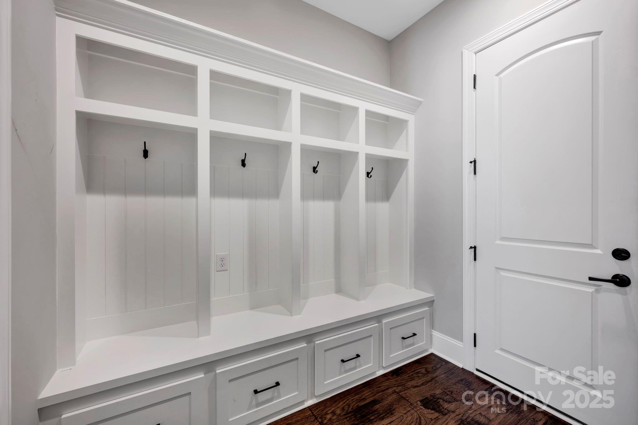 2017 Belle Grove Drive Property Photo 22