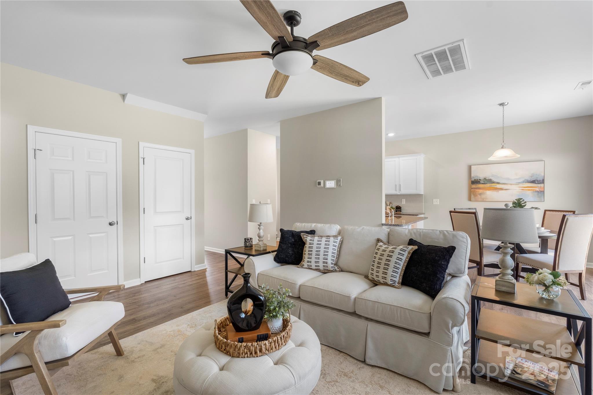 7025 Pennyroyal Way Property Photo 20