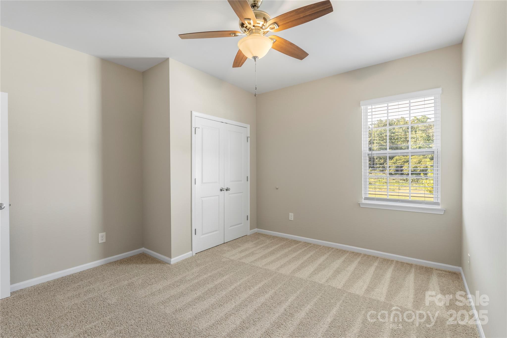 7025 Pennyroyal Way Property Photo 22