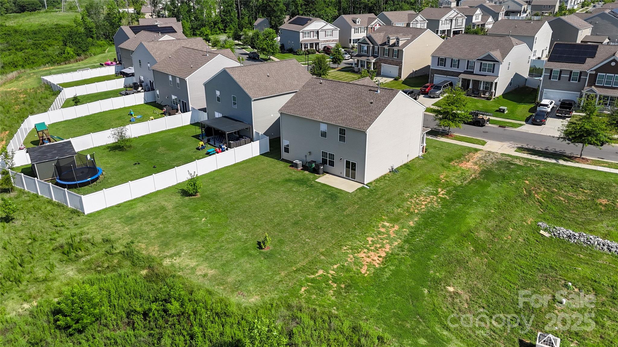 7025 Pennyroyal Way Property Photo 43