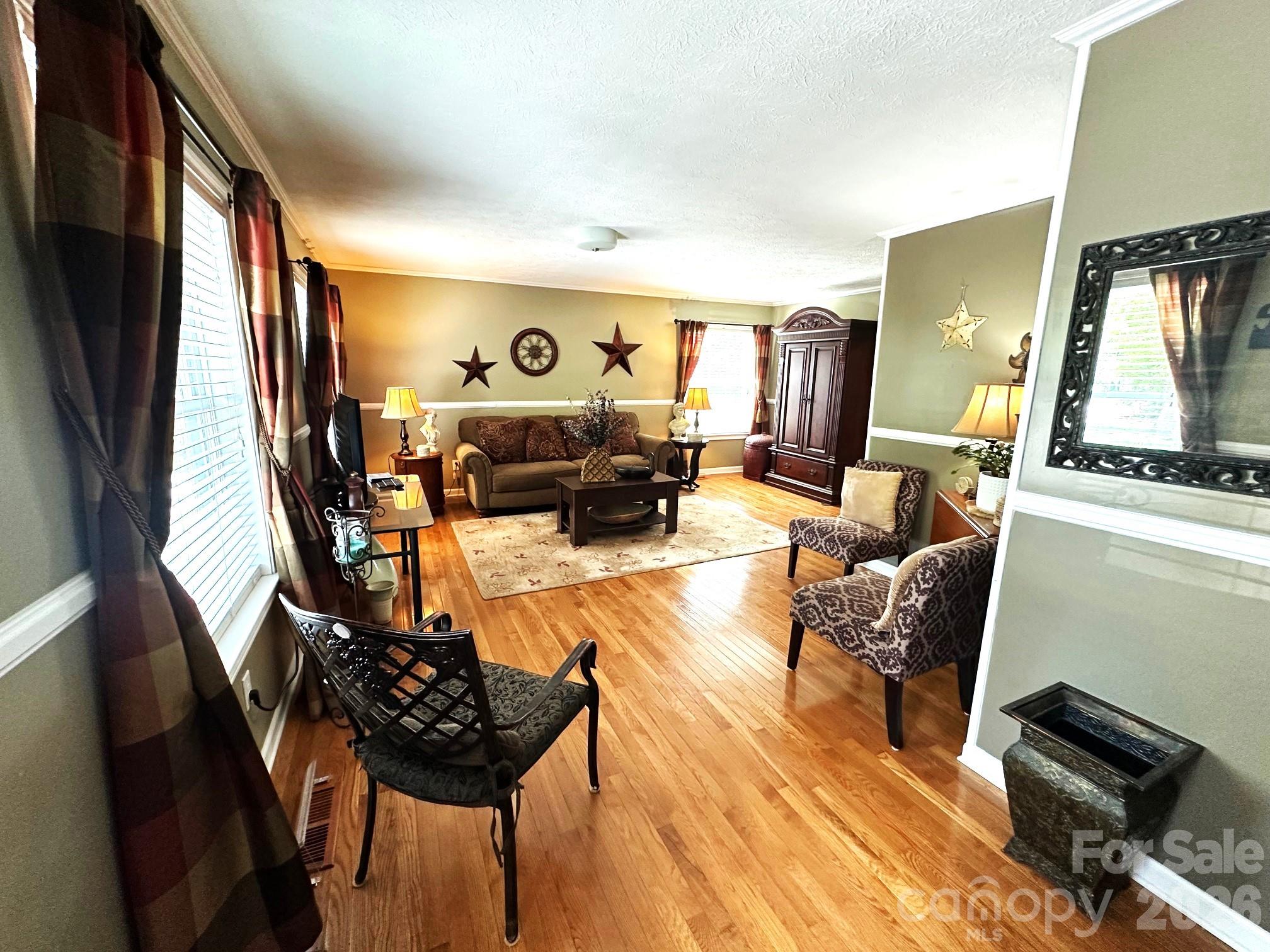 25 Norman Road Property Photo 6