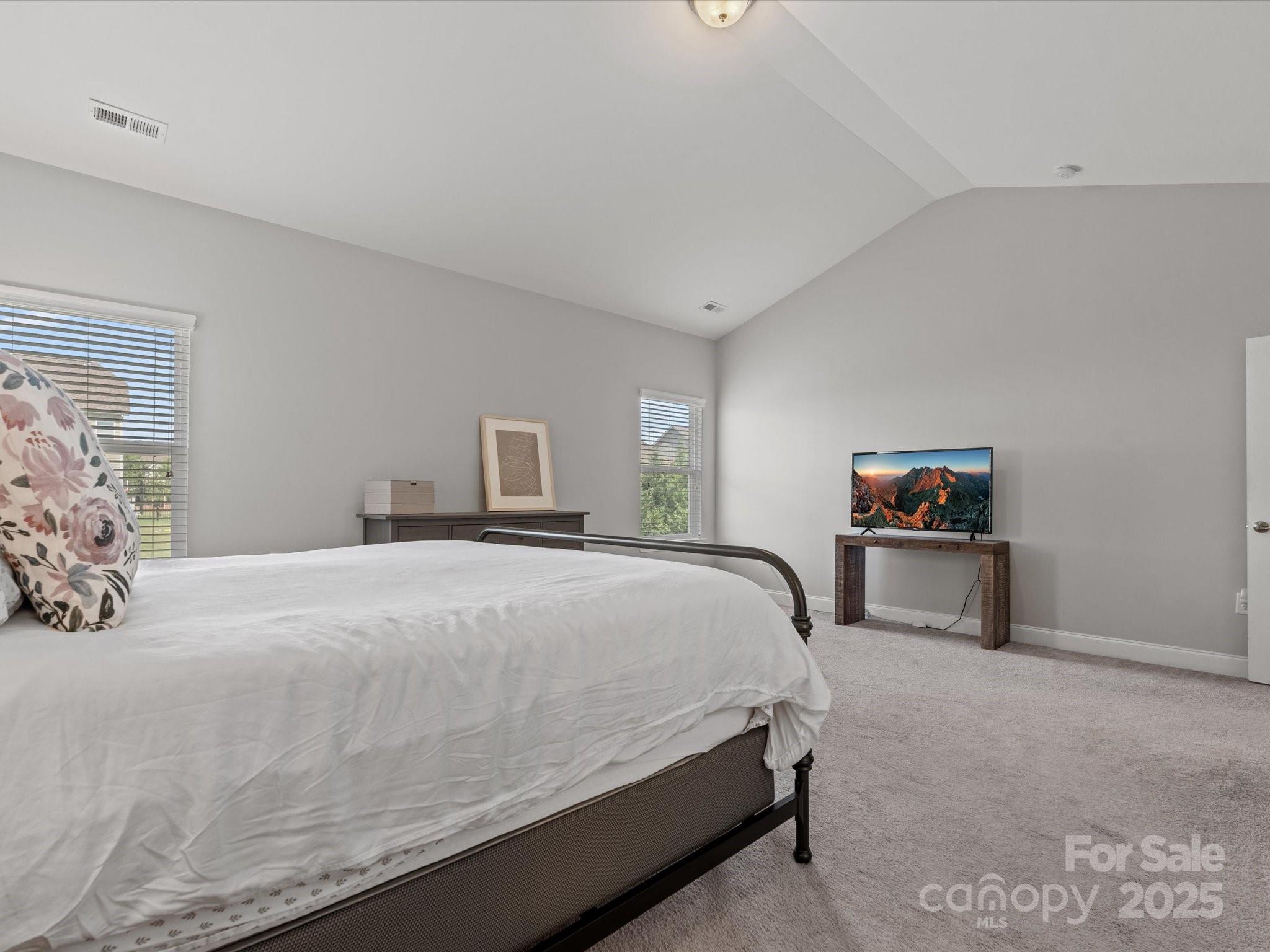 1020 Sterling Drive Property Photo 28