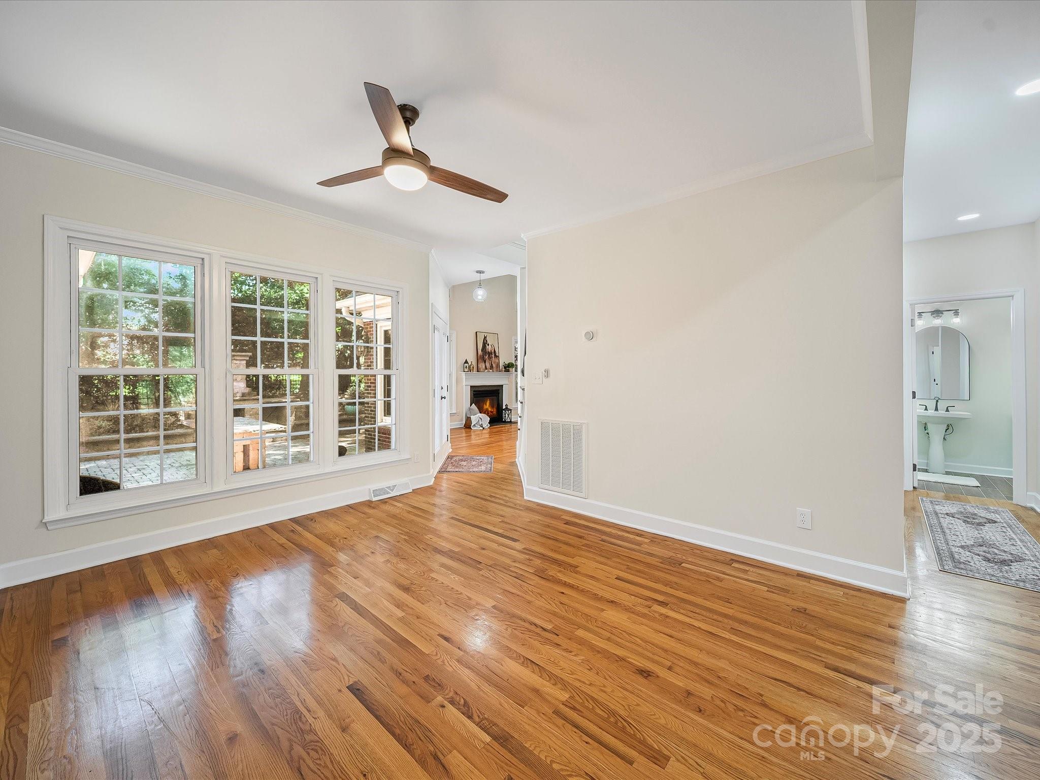 210 Wessex Way Property Photo 18