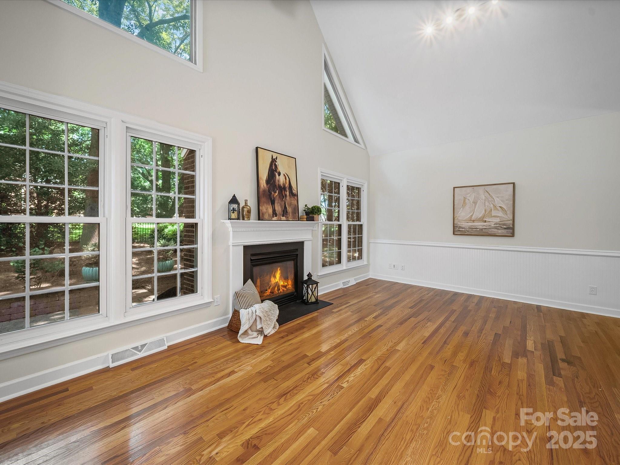 210 Wessex Way Property Photo 19