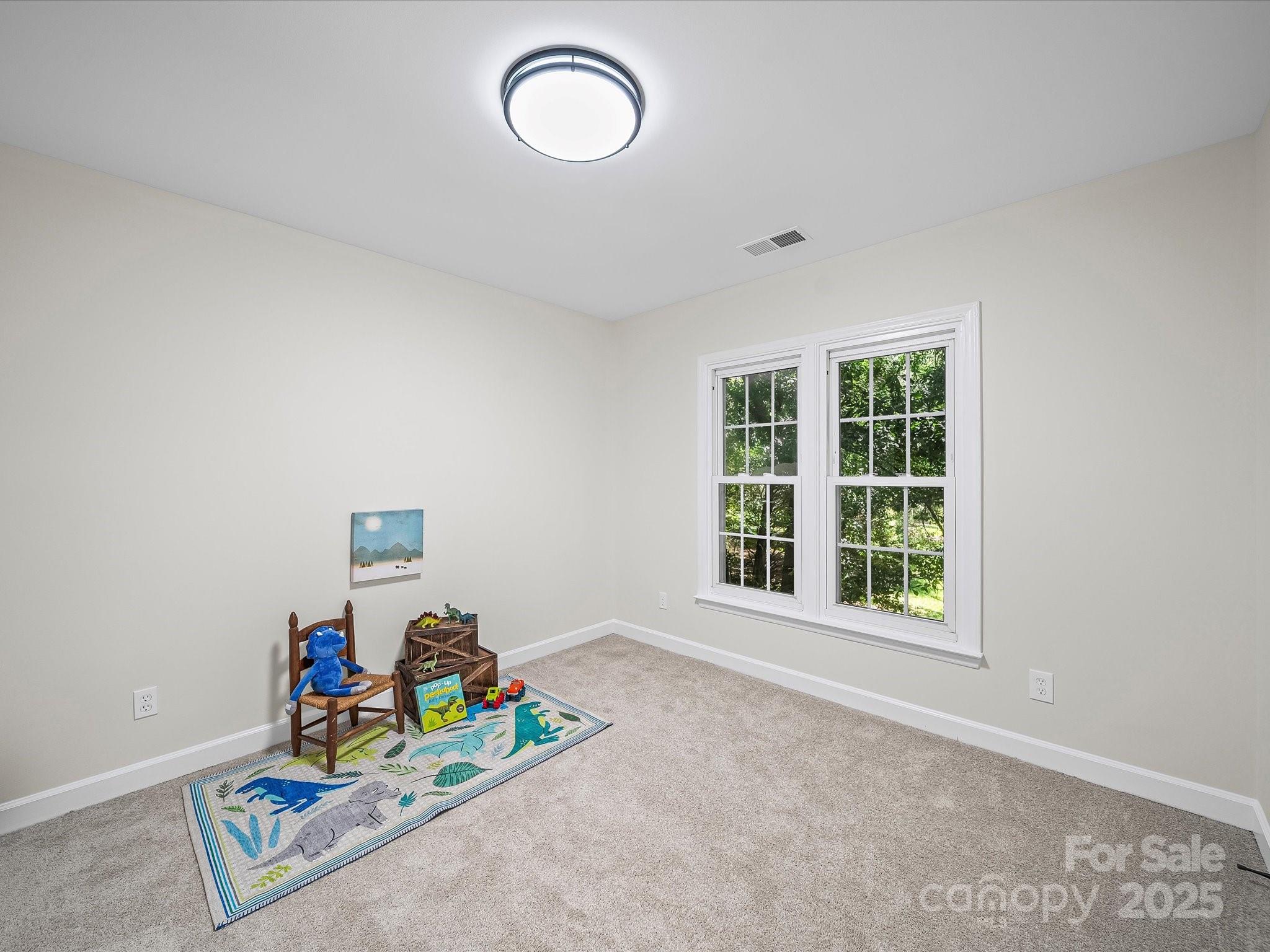 210 Wessex Way Property Photo 37