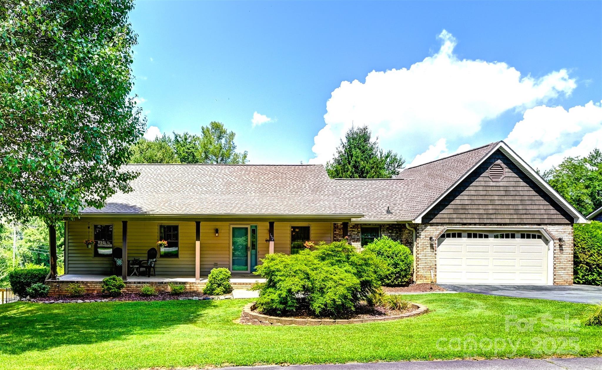 132 Mountain Valley Drive Property Photo 1