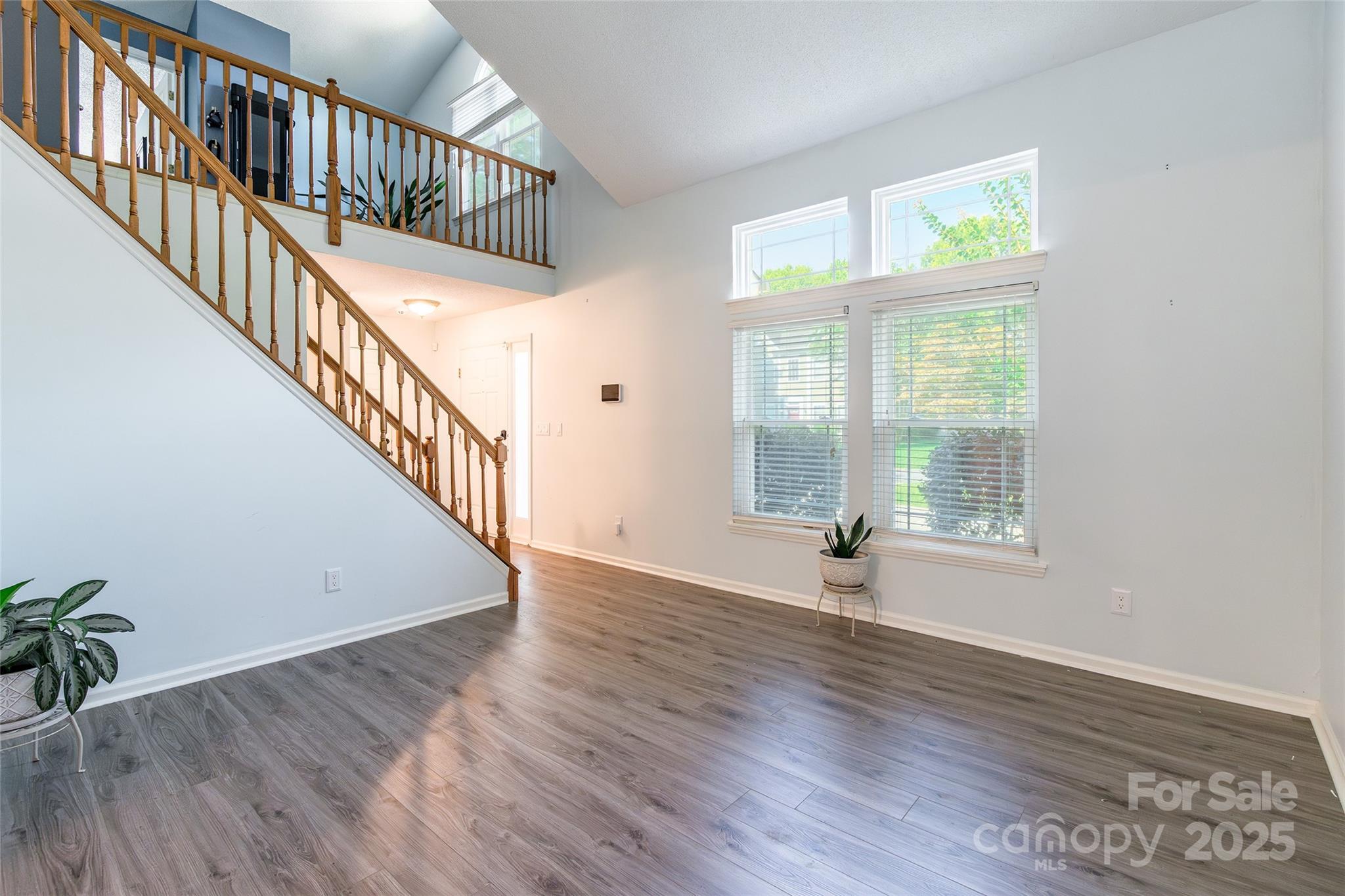 8909 Raven Park Drive Property Photo 7
