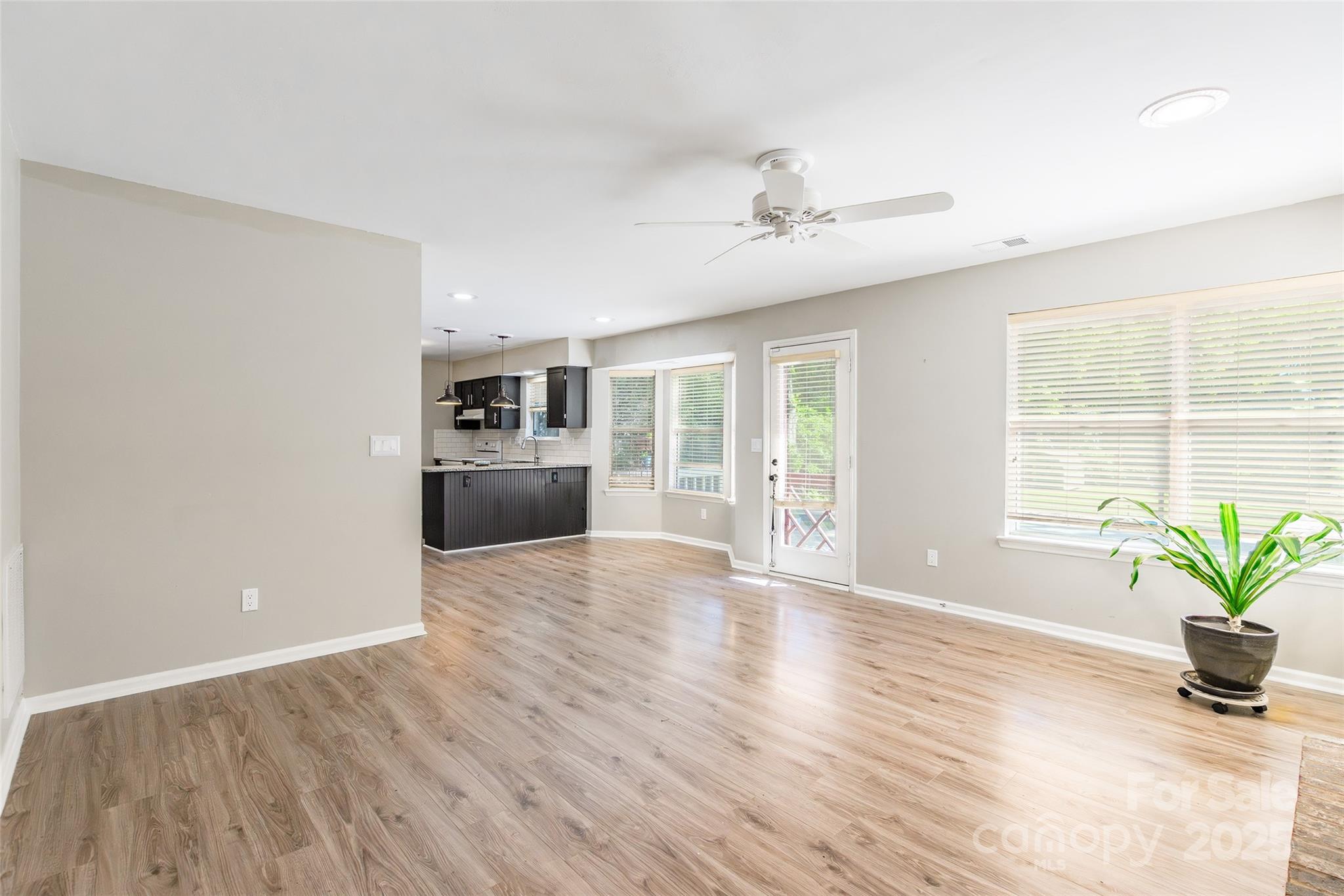 8909 Raven Park Drive Property Photo 18