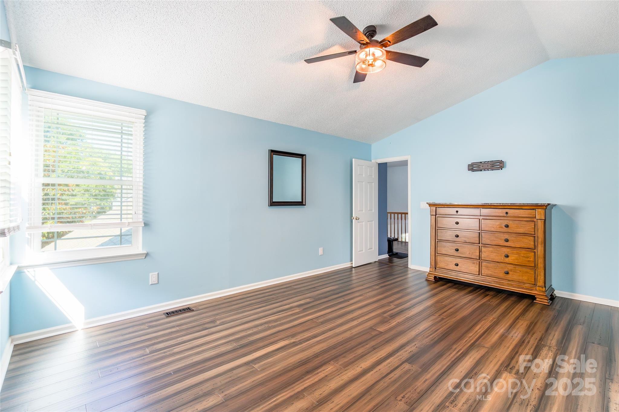 8909 Raven Park Drive Property Photo 22